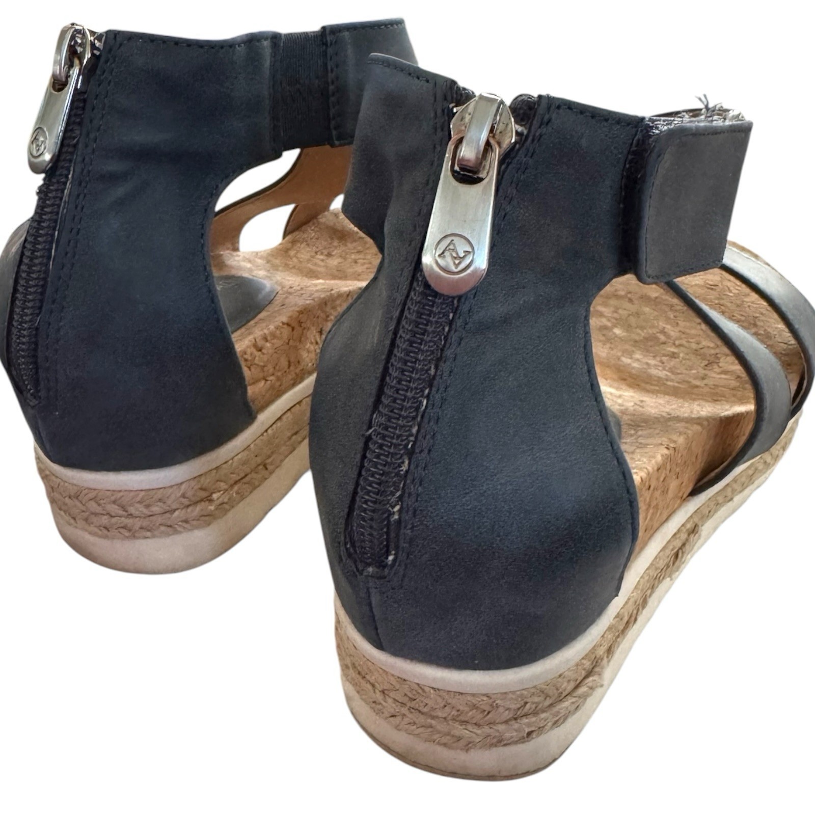 ADRIENNE VITTADINI ~Size 7.5~ Cecilia-1 Sporty Wedge Faux Leather Blue Sandals