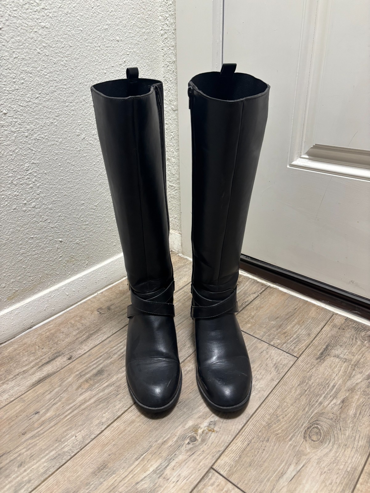 Kelly and Katie Black Knee High Boots, Good Condition, Size US 8.5 Womens