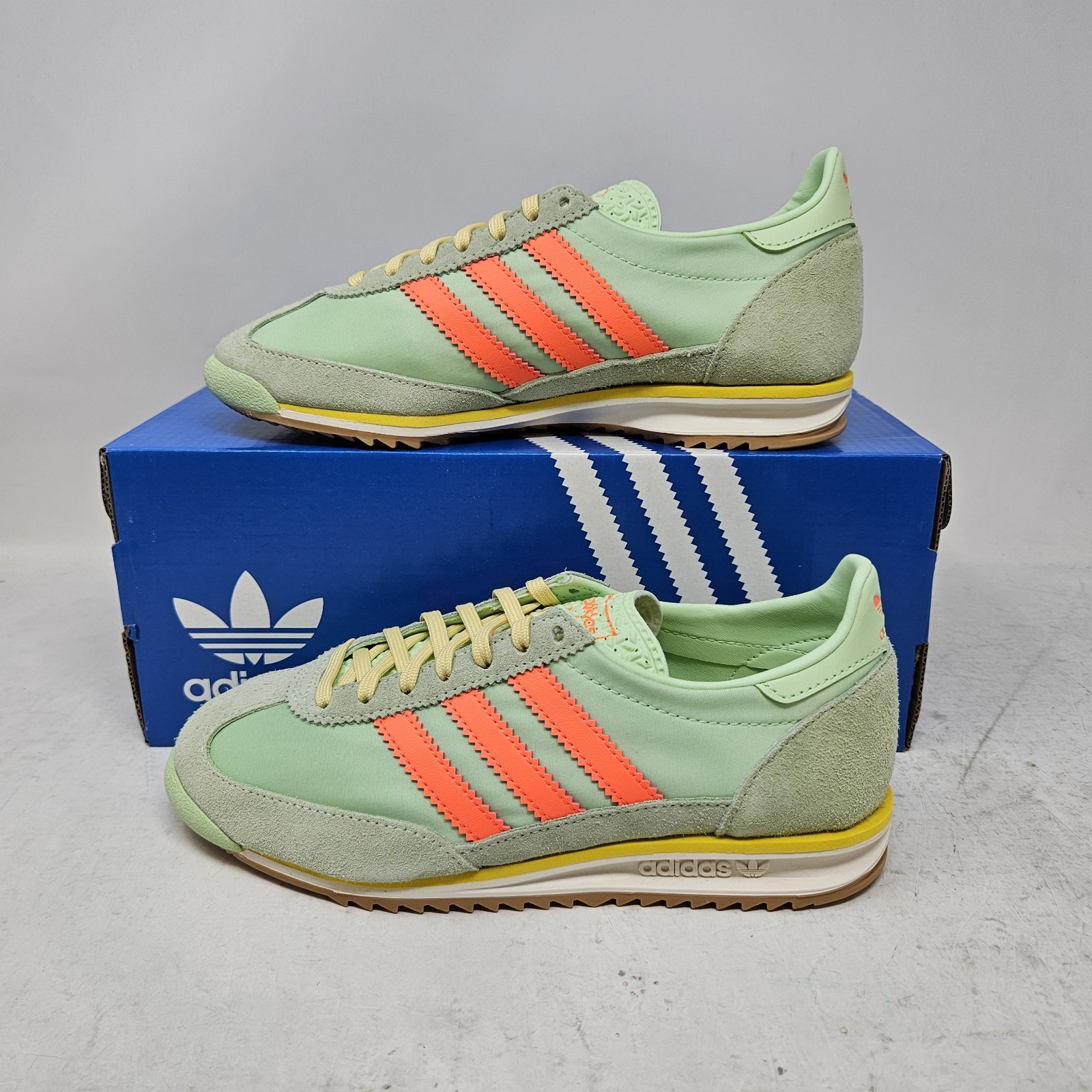 Adidas SL72 OG Classic Casual Shoes / Semi Green Spark / JI0197 / Women’s 5.5