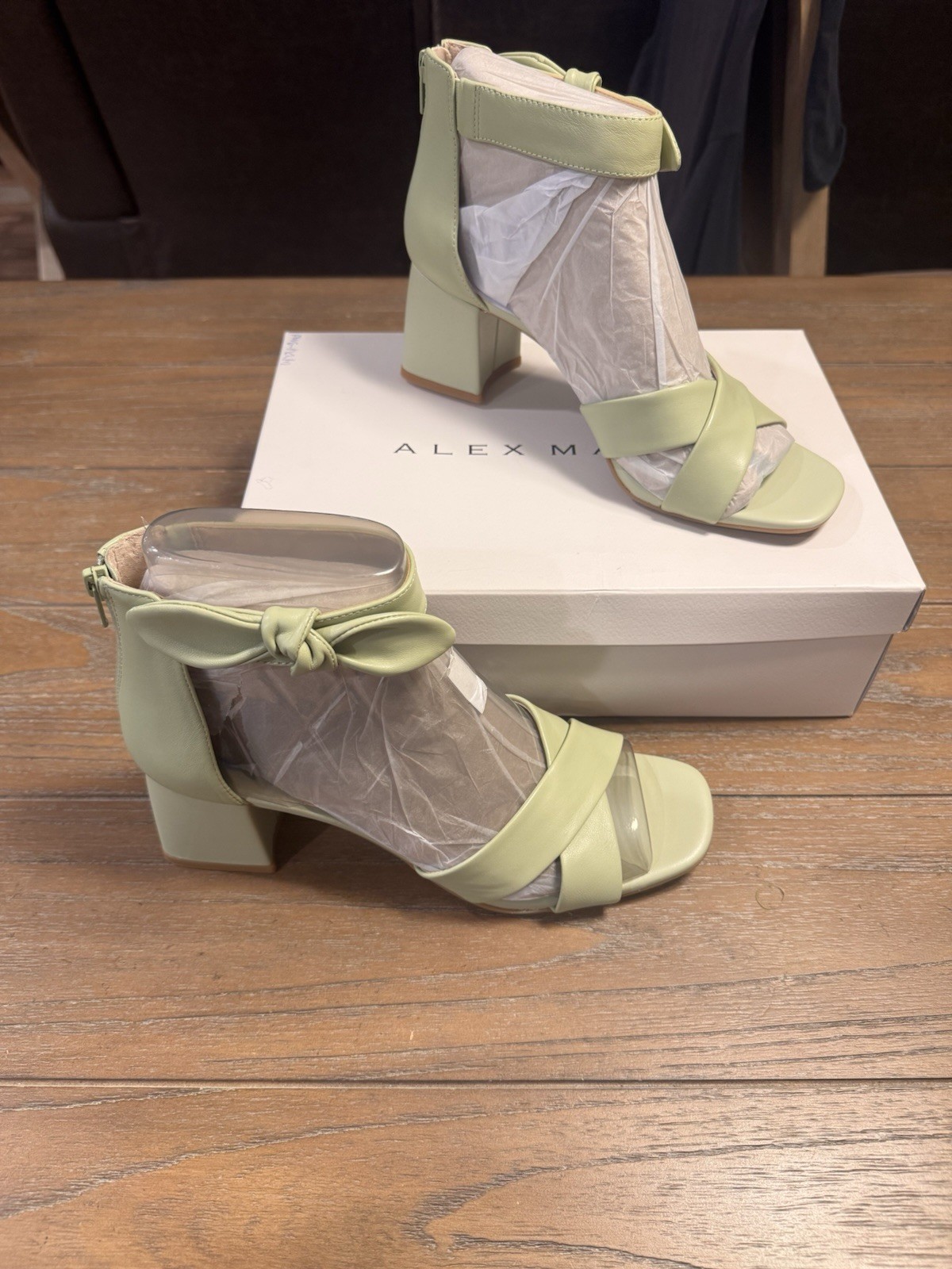 Alex Marie Green Strappy Ankle Strap Open Toe Block Heel Bow 10M