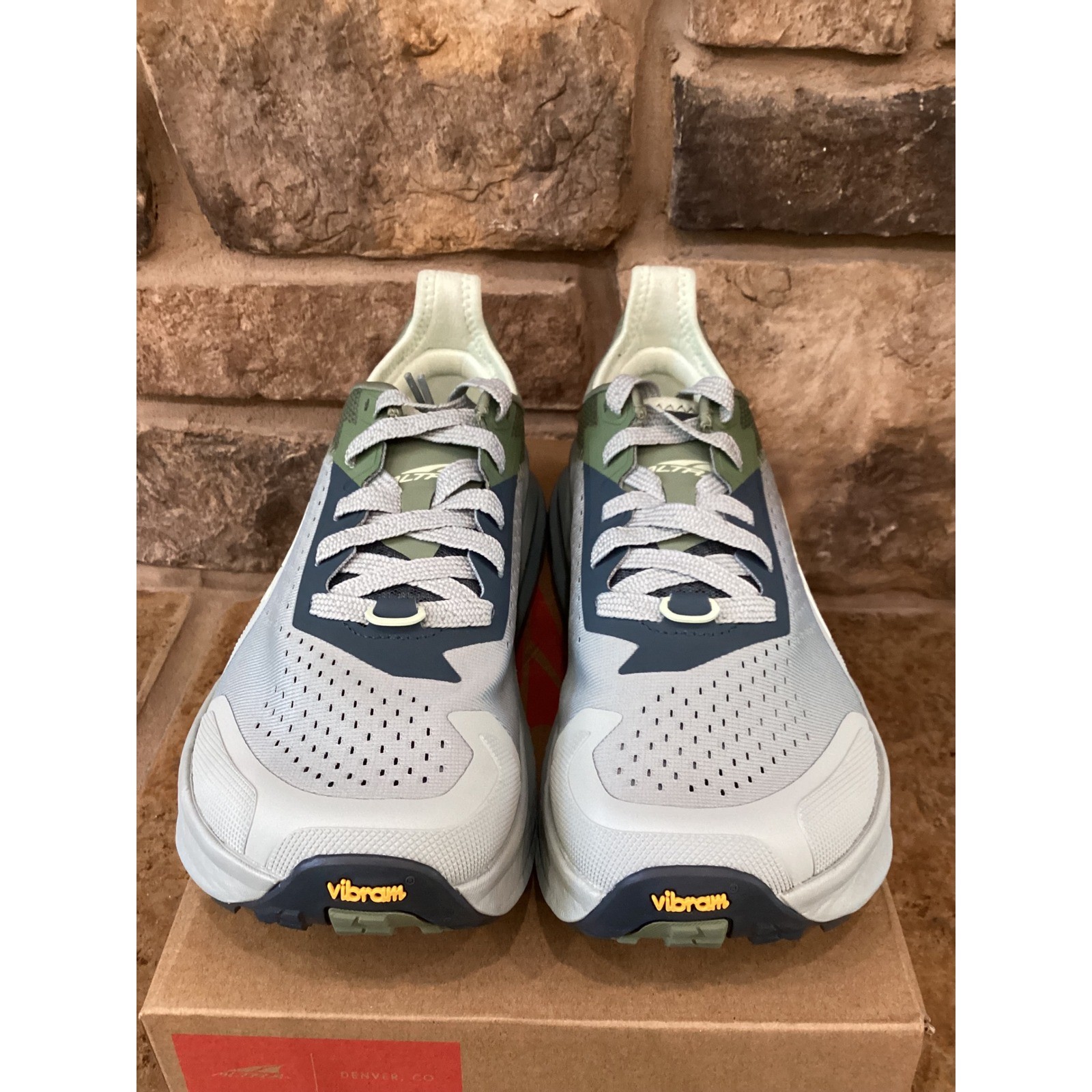 Altra Olympus 6 Womens Trail Running Shoes Gray Shadow AL0A85NK223-085 Size 8.5