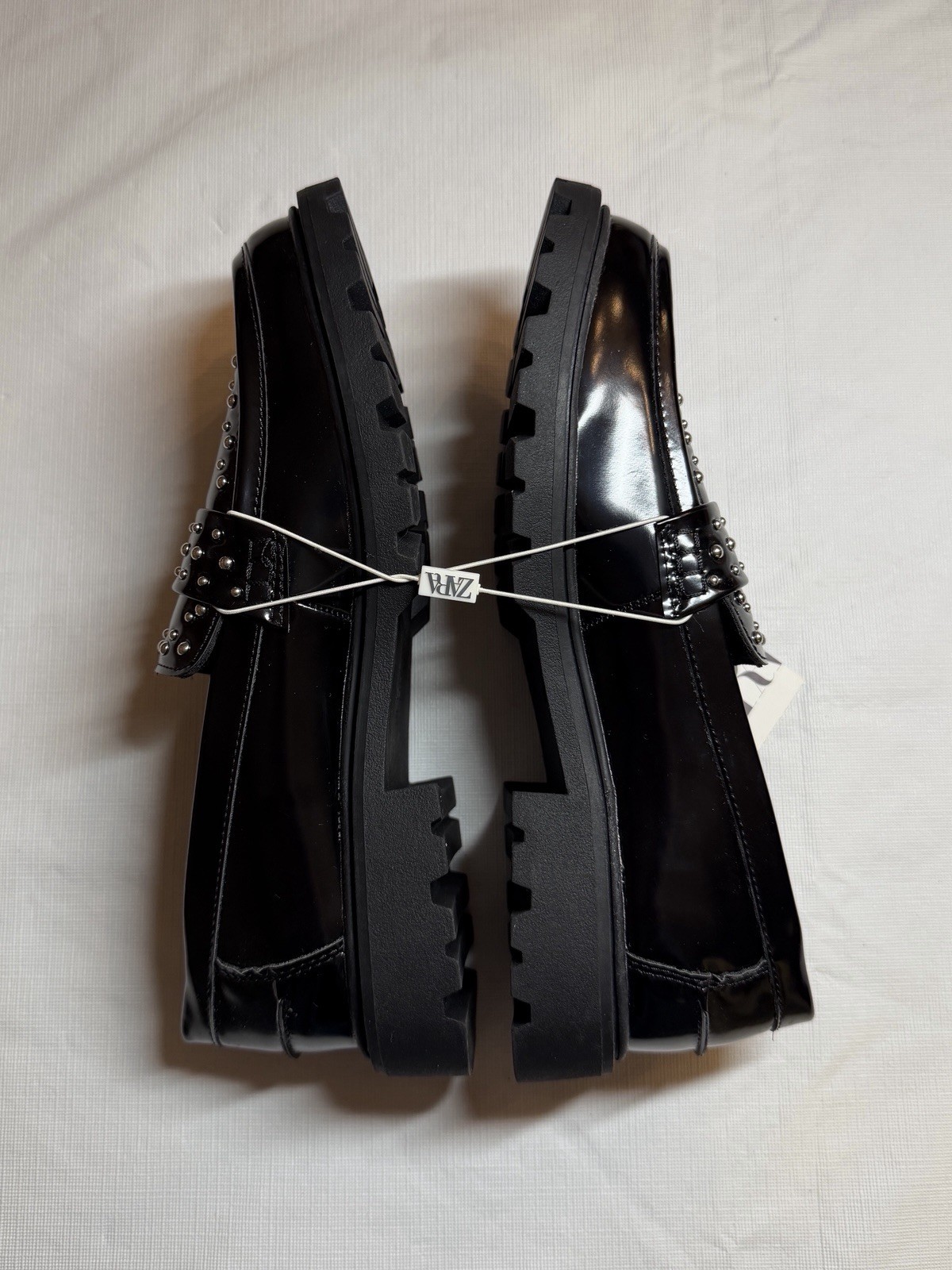 ZARA Women’s Black Studded Loafer Flats Slip-On Round Toe US 7.5-8 EU 38 Casual