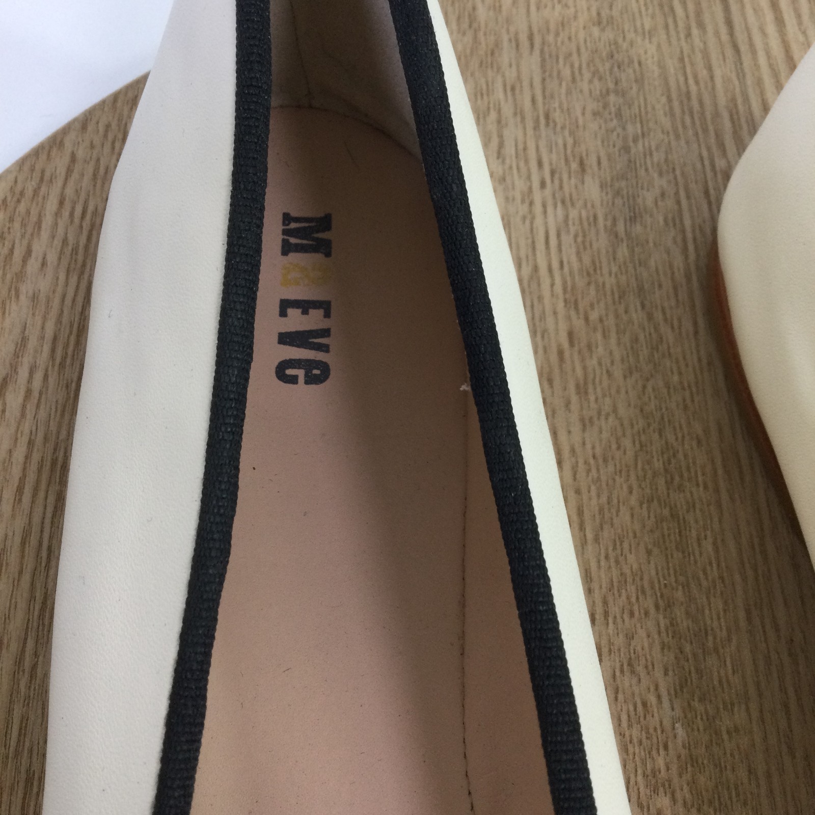 Maeve by Anthropologie Womens The Sabina Ballet Flats Leather Cream Size 9