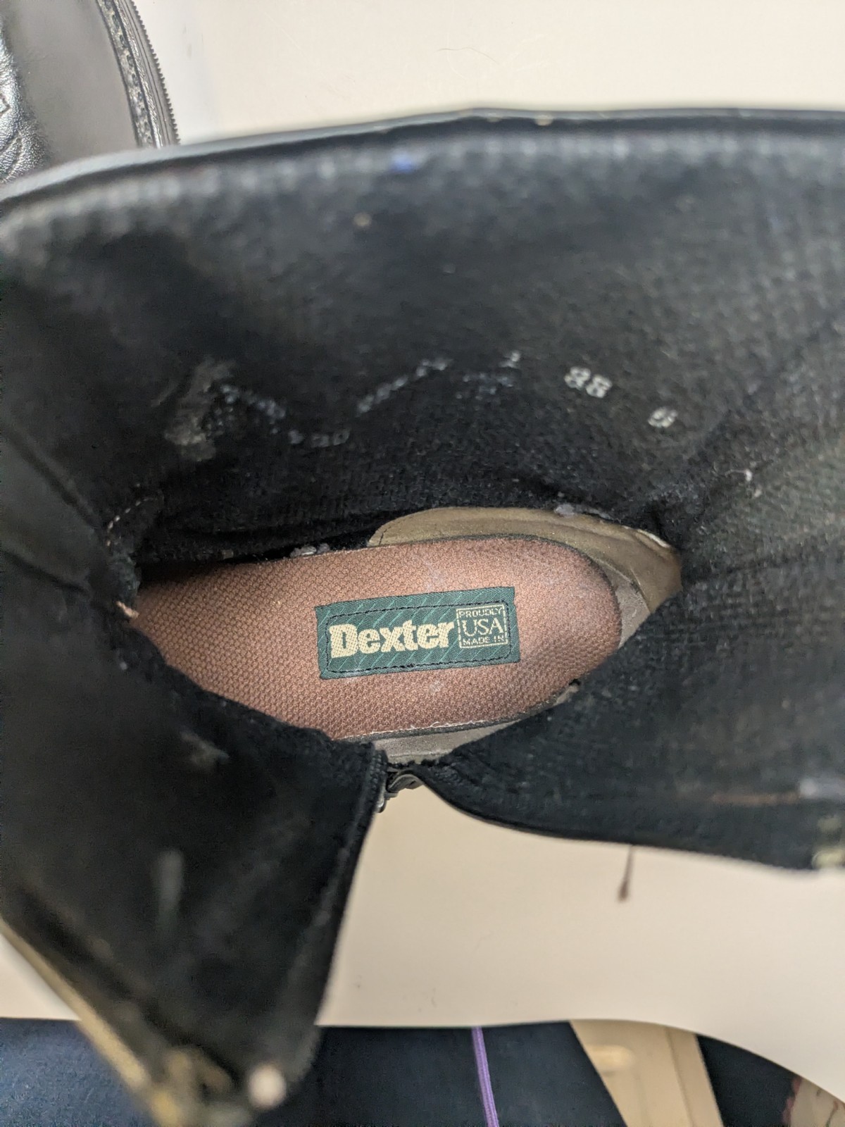 Vintage Dexter Womens 7 1/2 D Wide Black Western Cowboy Boots Vibram Soles