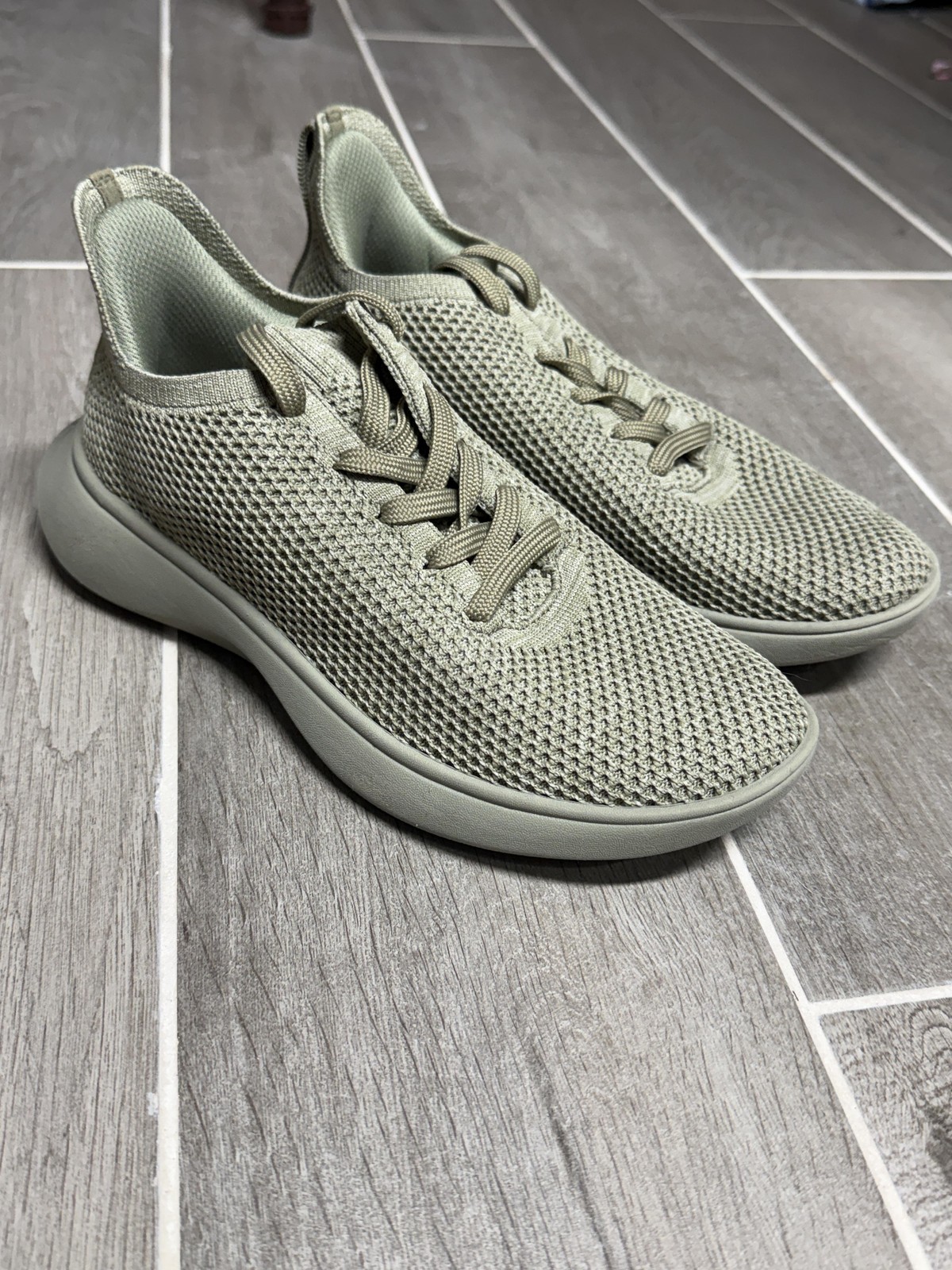 VIVAIA Shoes Womens Size 6 Green Knit Recycled RPET Athletic Walking Sneakers