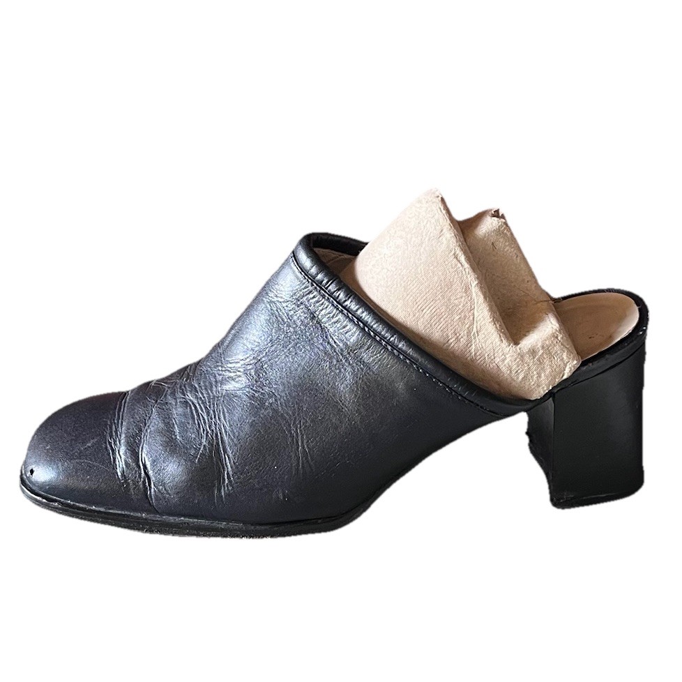 Vintage Y2K Black Leather Mules EU 39 – Goth Grunge Biker Witchy Retro