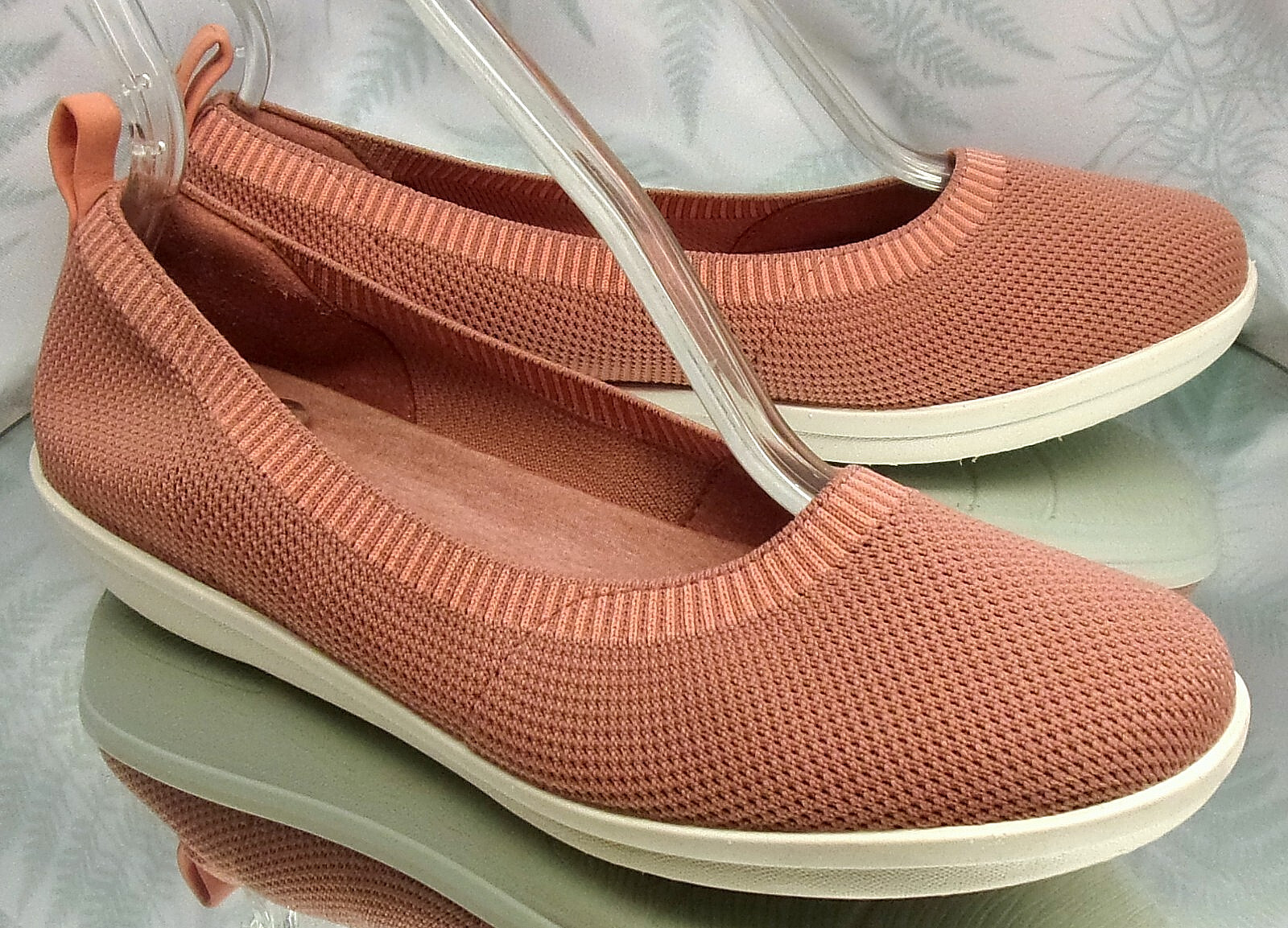 CLARKS ARLA PAIGE PINK KNIT FABRIC LOAFERS SLIP ONS COMFORT SHOES WOMENS SZ 8 M