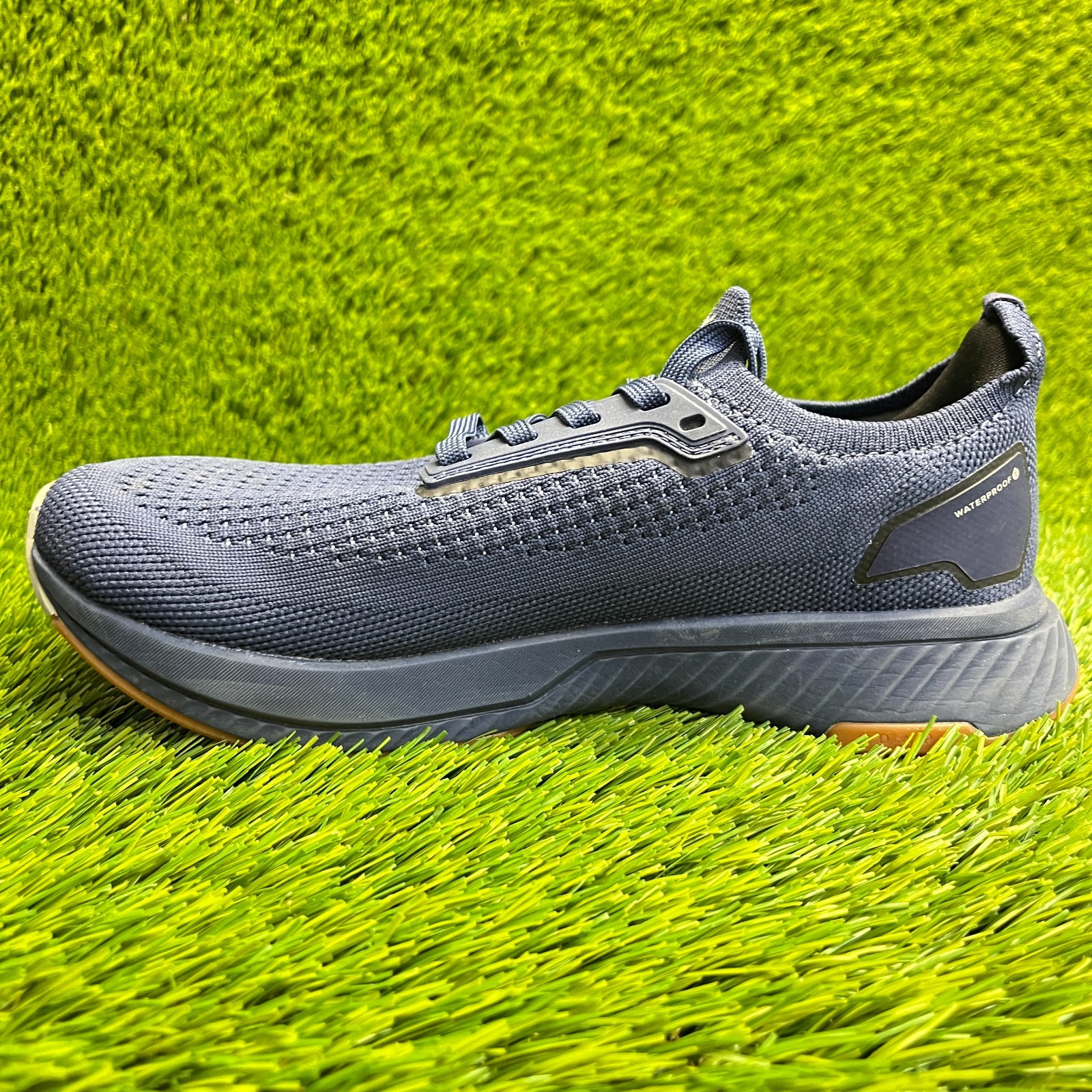 Flux Adapt Waterproof Runner Blue Gum Womens Size 6.5 Walking Running Shoes