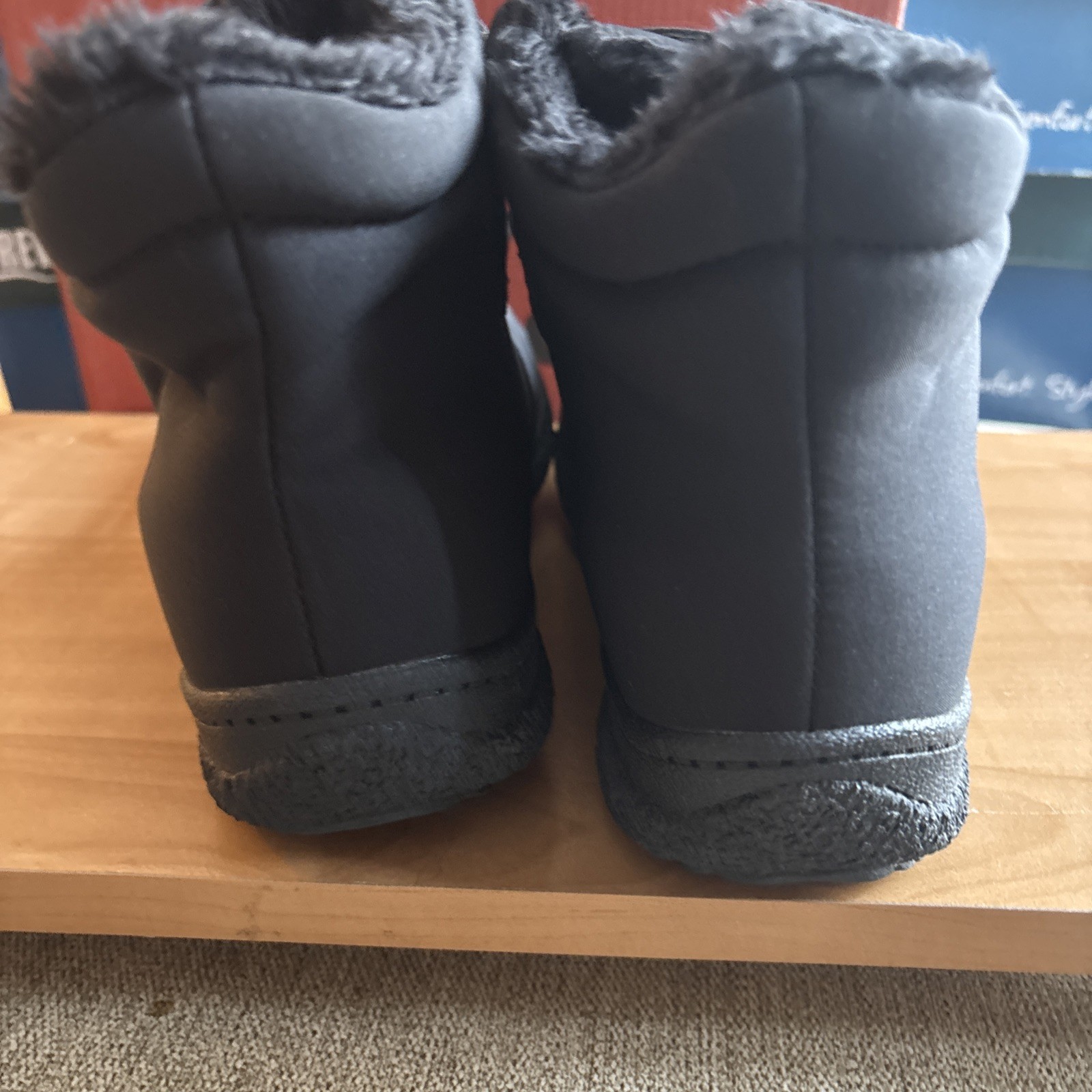 Propet Madi Ankle Strap Waterproof Snow Boot Black, Size 6 Medium New