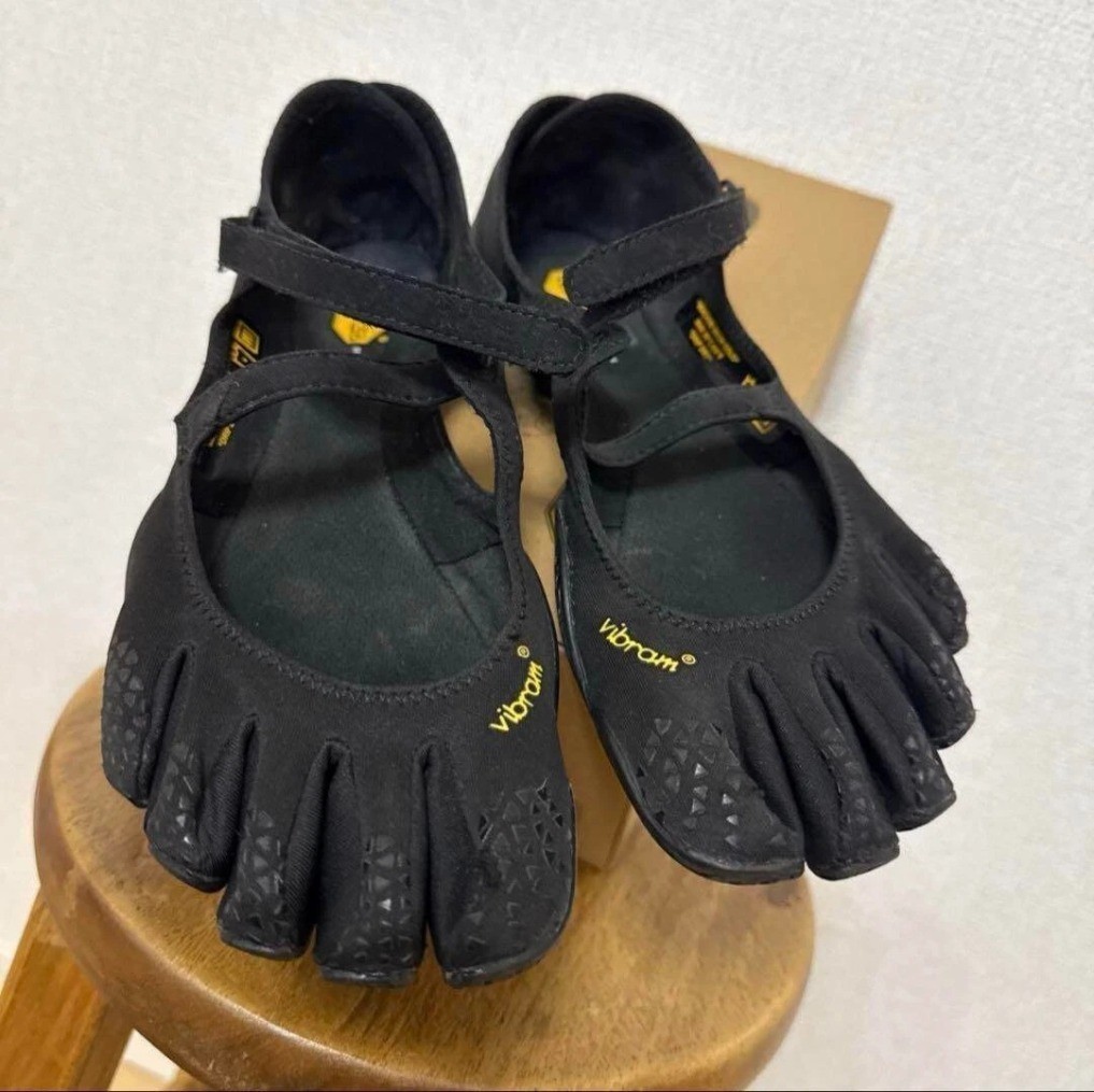 Vibram Five Fingers Yoga Shoes Women’s V-Soul Sneaker Dance Shoes BRAND NEW