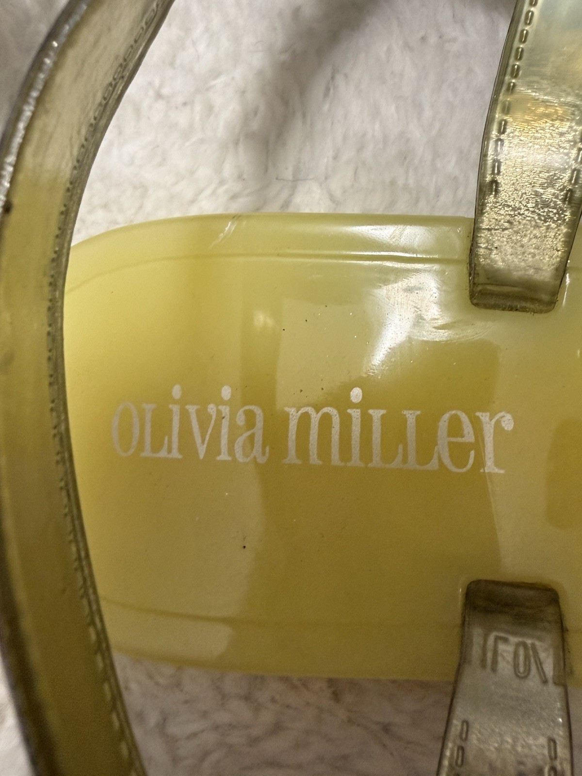 EUC Olivia Miller Rhinestone Yellow Thong Jelly Euro Summer Glam Resort Y2K 9
