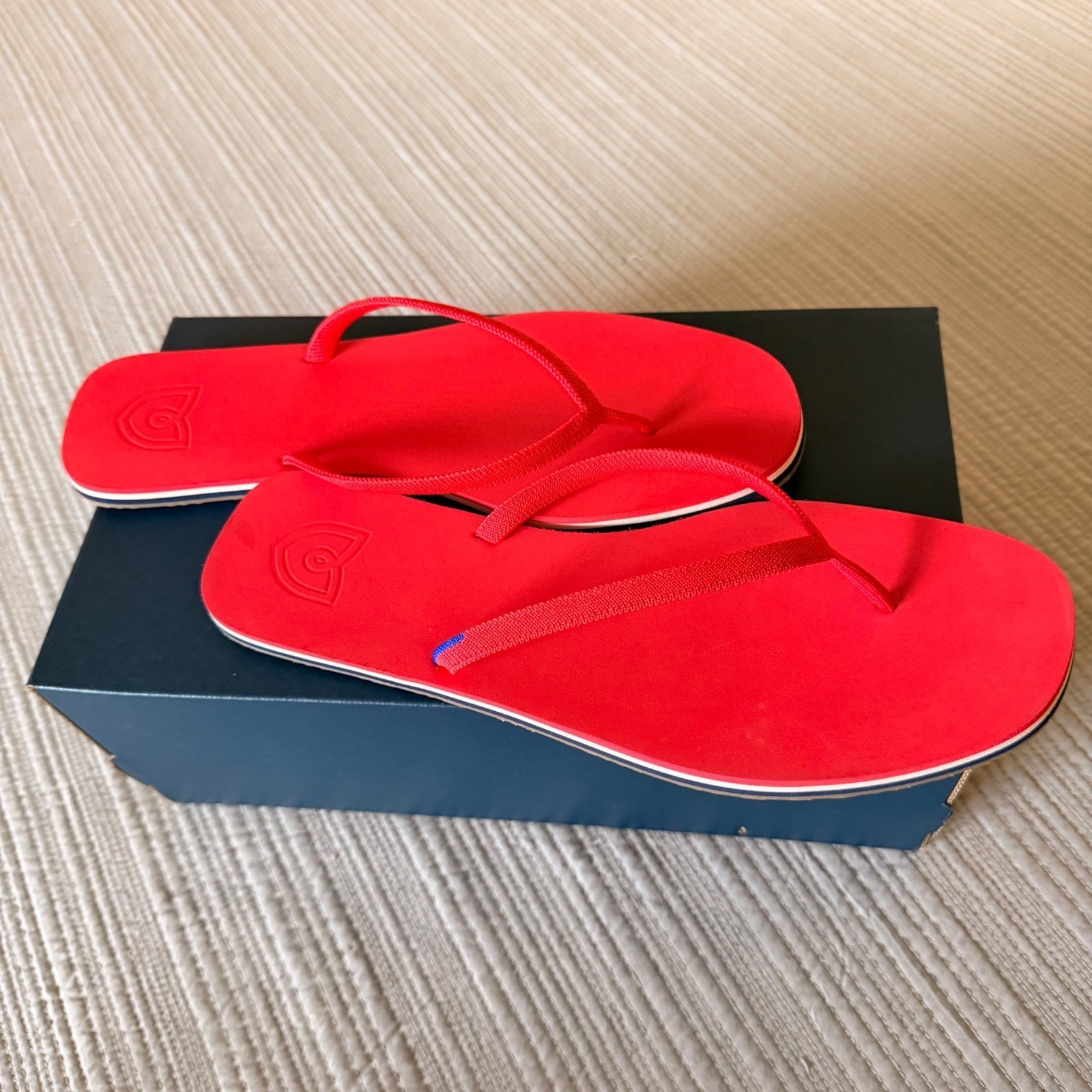 NEW Rothys Firecracker Flip Flop Women’s Red Thong Sandals Size 11 Eco Friendly