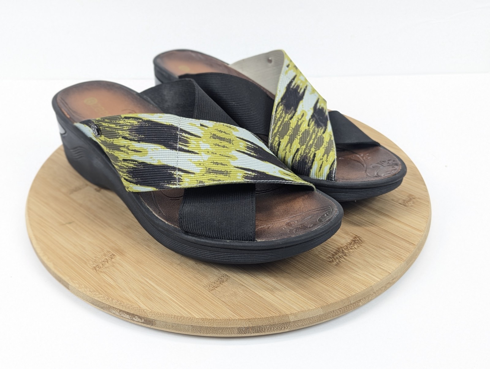 Bzees Desire Womens 11M Black Lime Green Ikat Stretch Wedge Sandal Slides