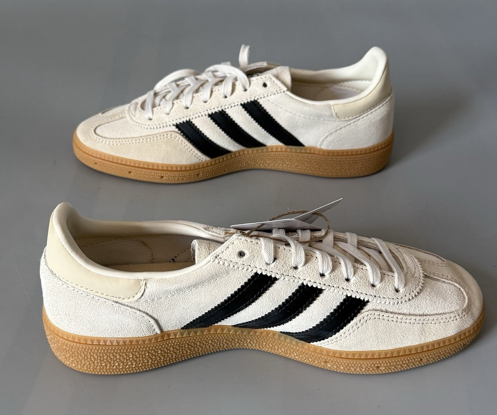 Adidas Handball Spezial J Sneakers Beige/White/Black/Gum — New w/ Box — Women 5
