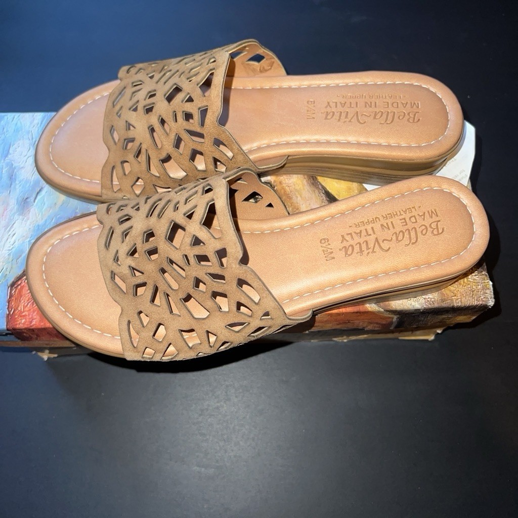 Bella-Vita Women’s Brown Leather Laser Cut Slide Sandals Slip On US 6.5 M