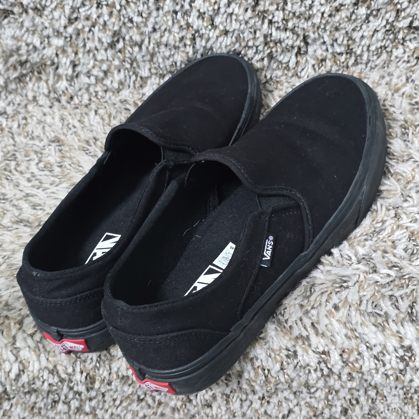 Vans Asher Canvas, All Black Slip-On Classic Skate Shoe Sneaker Womens Size 9