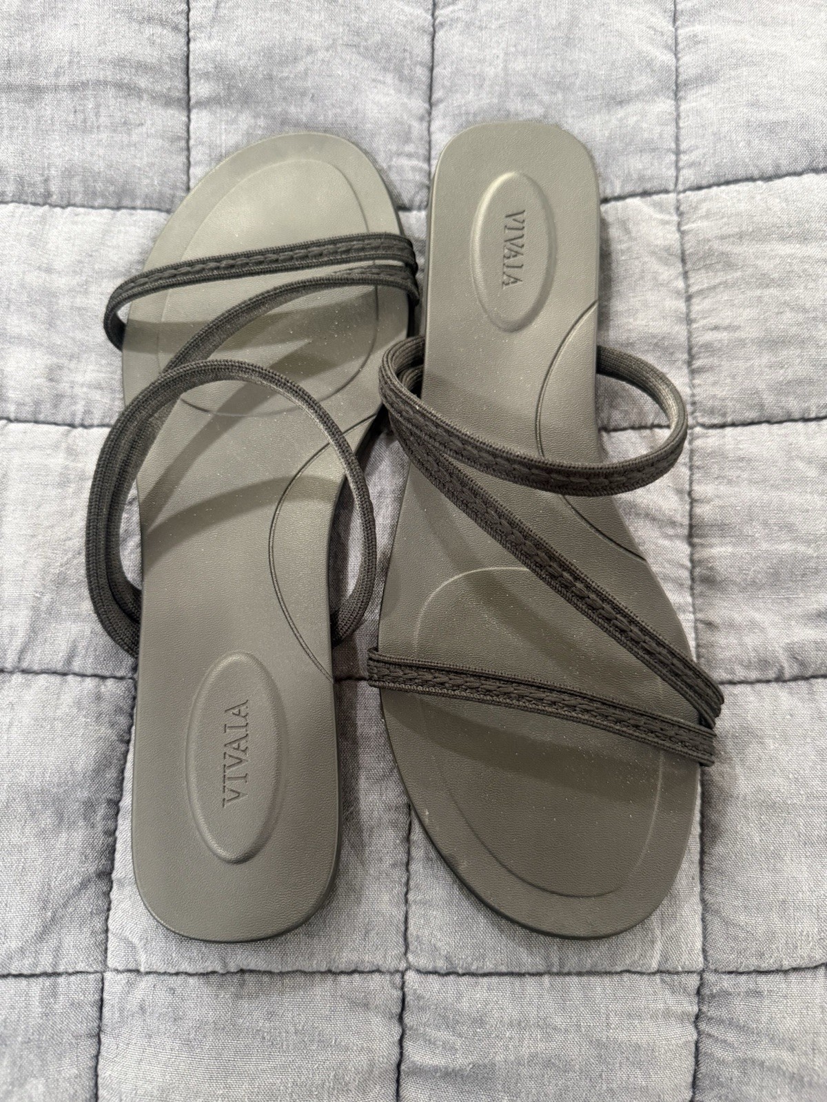 VIVAIA Women’s Strappy Slip-On Flat Sandals Black EU 42 US 10.5