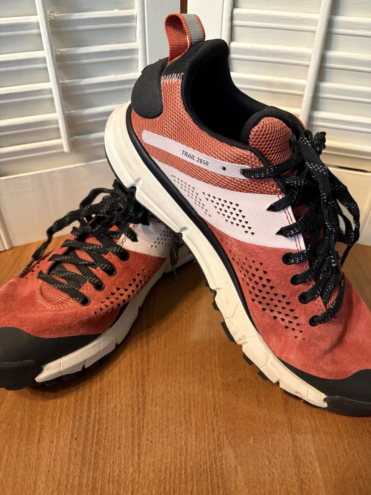 Danner Trail 2650 Hot Sauce Hiking Shoes Suede Women Size 9.5