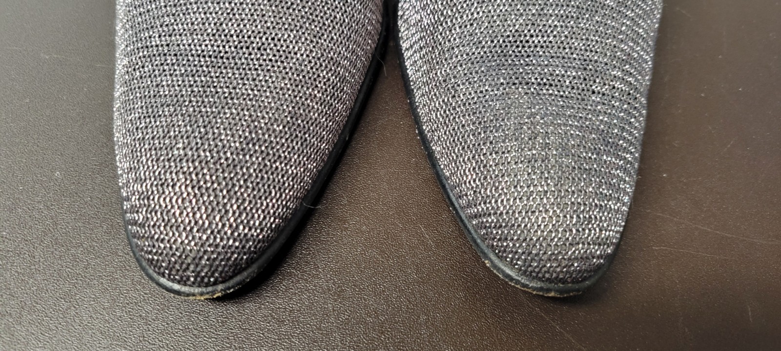 Prevata Italian Made Vero Cuoio Womens 6B Silver Chainmail Look Block Heels