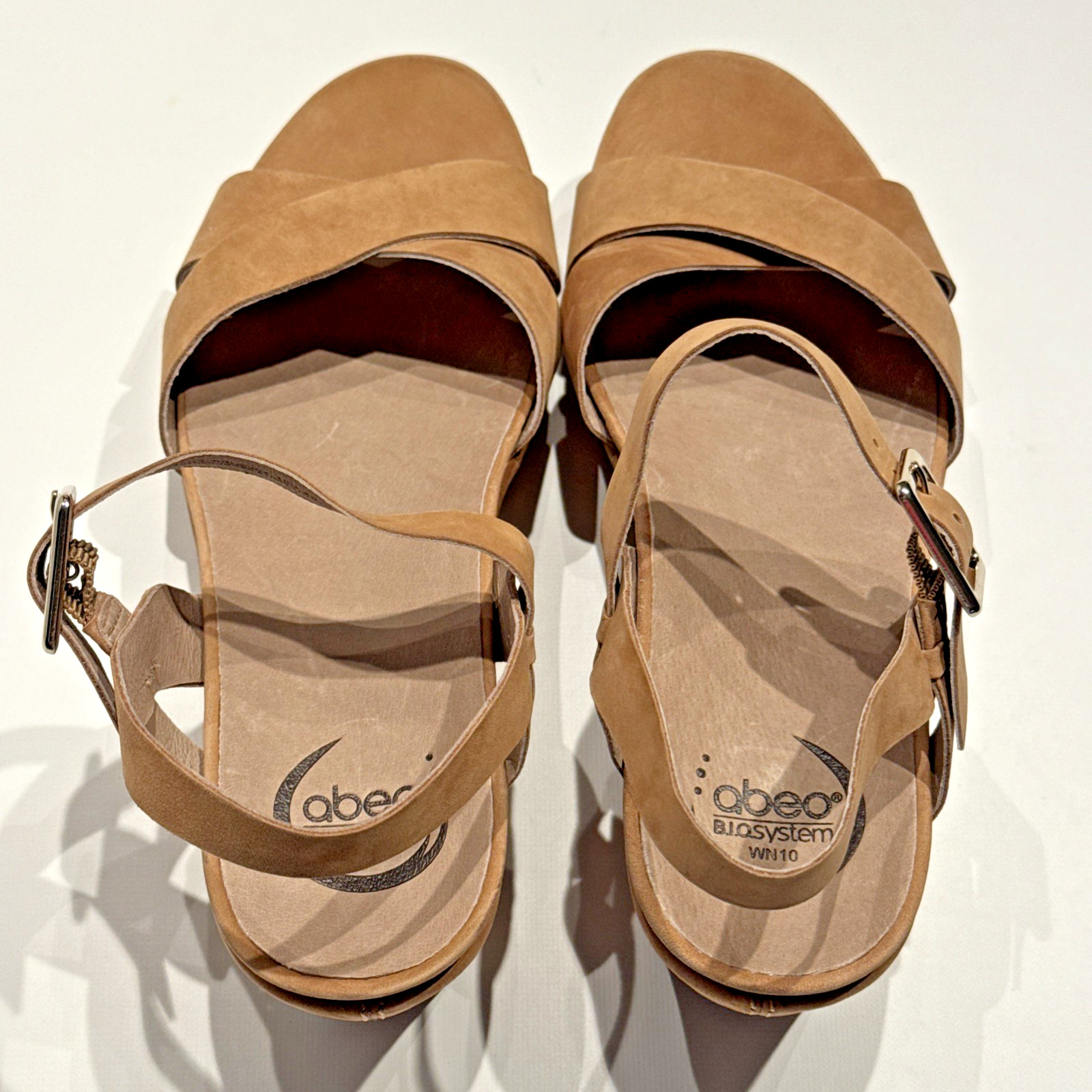 Abeo HANA Beige Leather Wedge Sandal Metatarsal Neutral Arch Support Size 10N