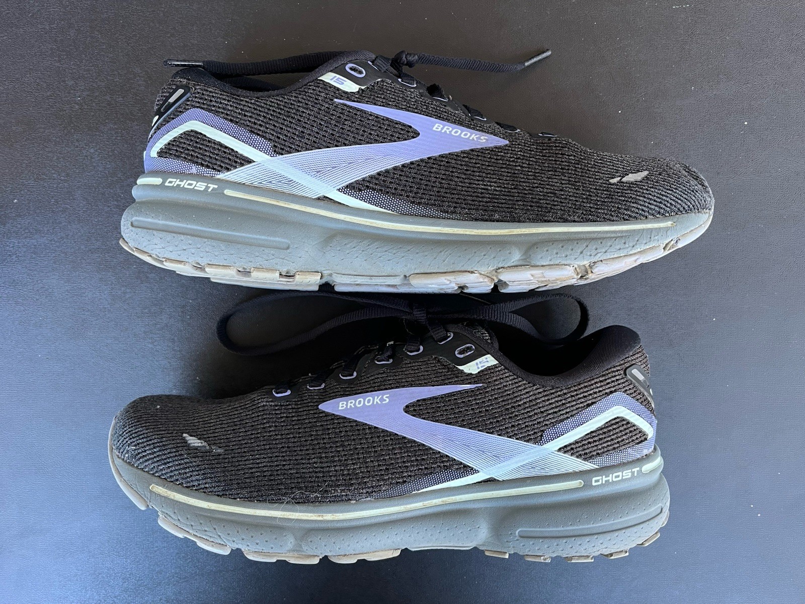 Brooks Ghost 15 Women’s Size 10 Black Blue Running Walking Shoes Medium B