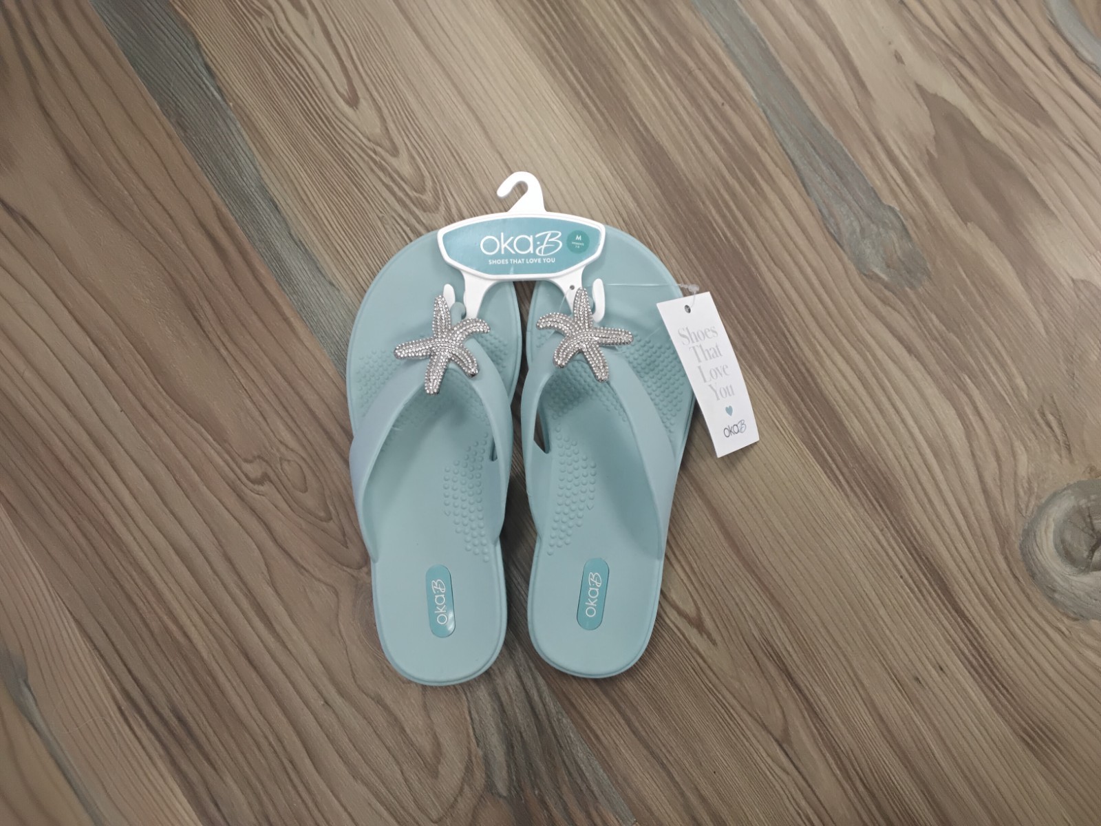 Women’s sandals, size medium, teal color