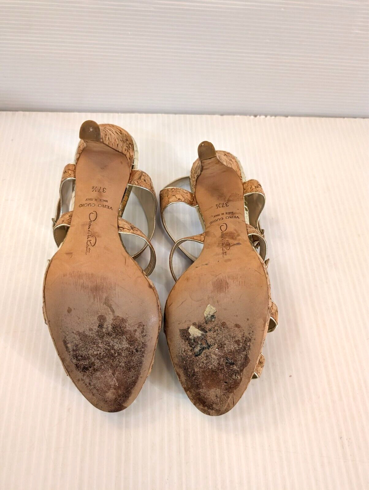 Authentic Oscar de la Renta Gold Stiletto Sandal High Heels Shoes US 7.5