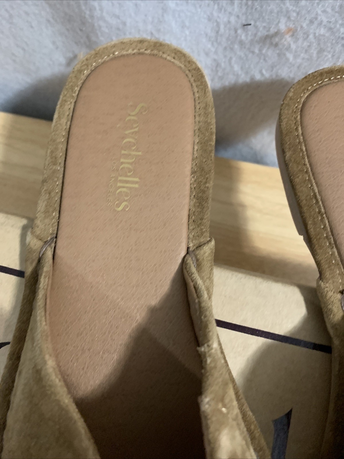 Seychelles Brown Eye of the beholder Slides Suede Women Size 6