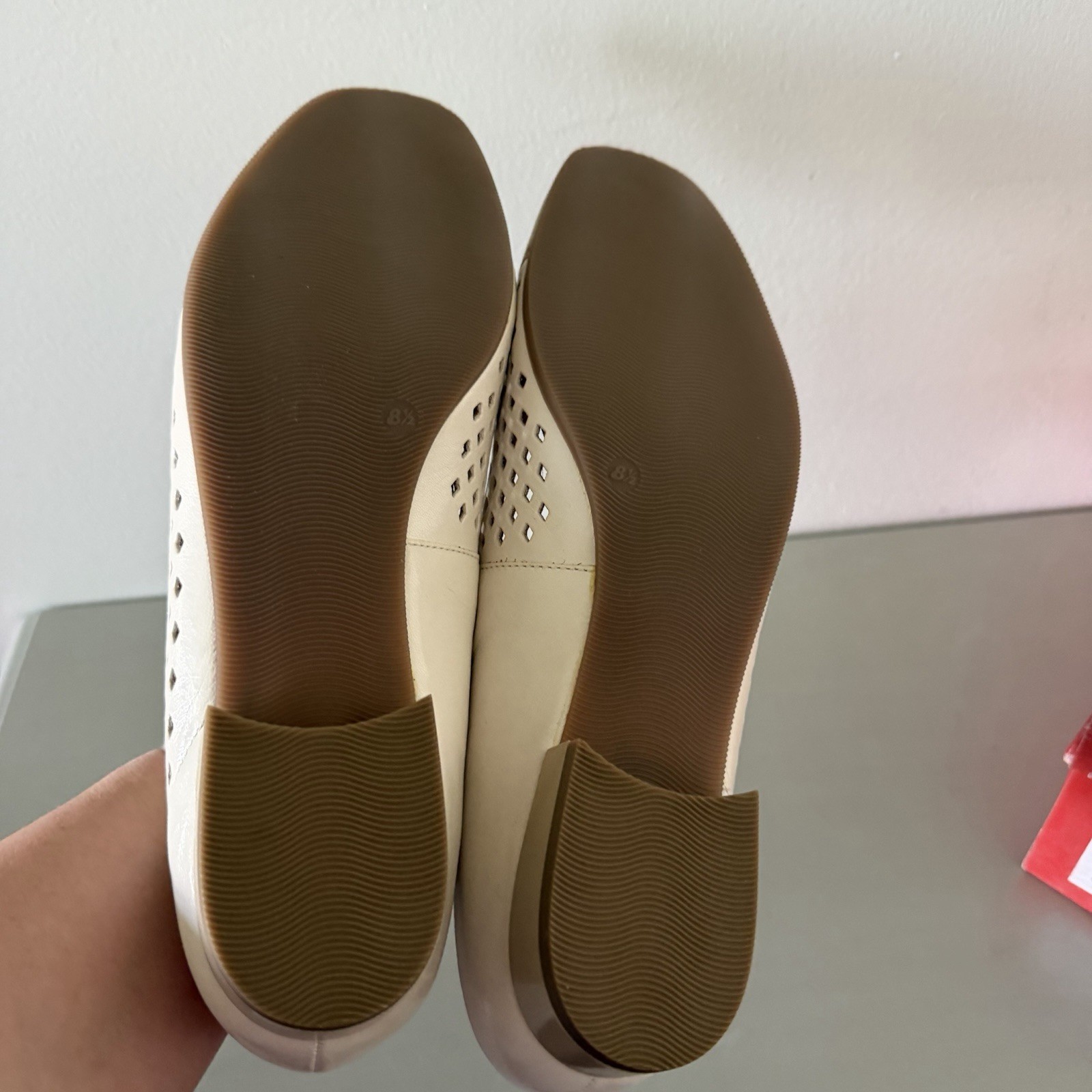 Ara Womens Blossom Flats Womens 11 Flower Slip On Pumps White Tan Leather New