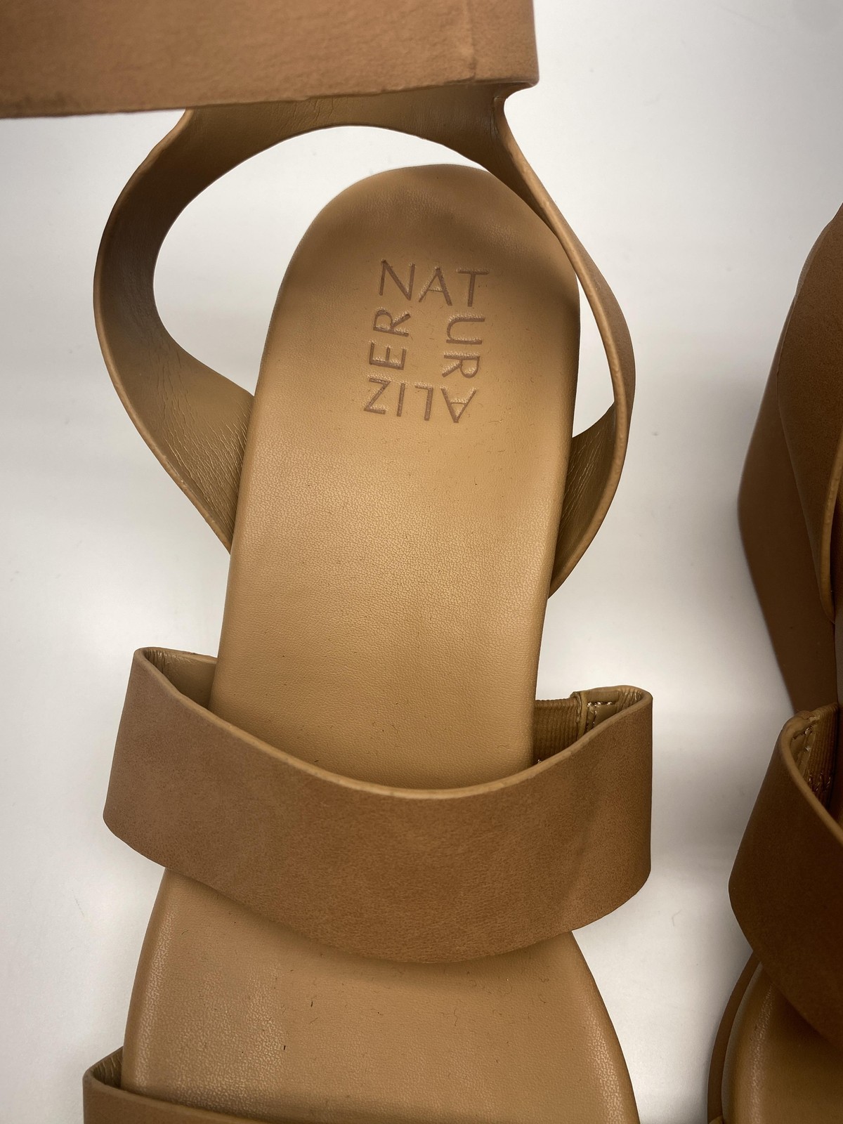 Naturalizer Shoes Womens Size 9.5 Tan Wedge Sandals Ankle Strap Comfort Casual
