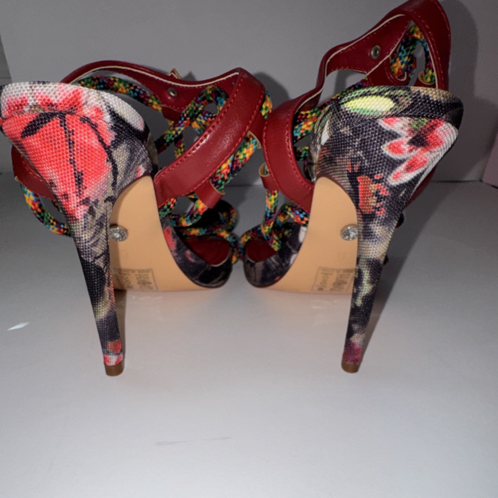 Azalea Wang Red Multicolor Strappy Ankle Strap Stiletto Heel Women’s Sz 6