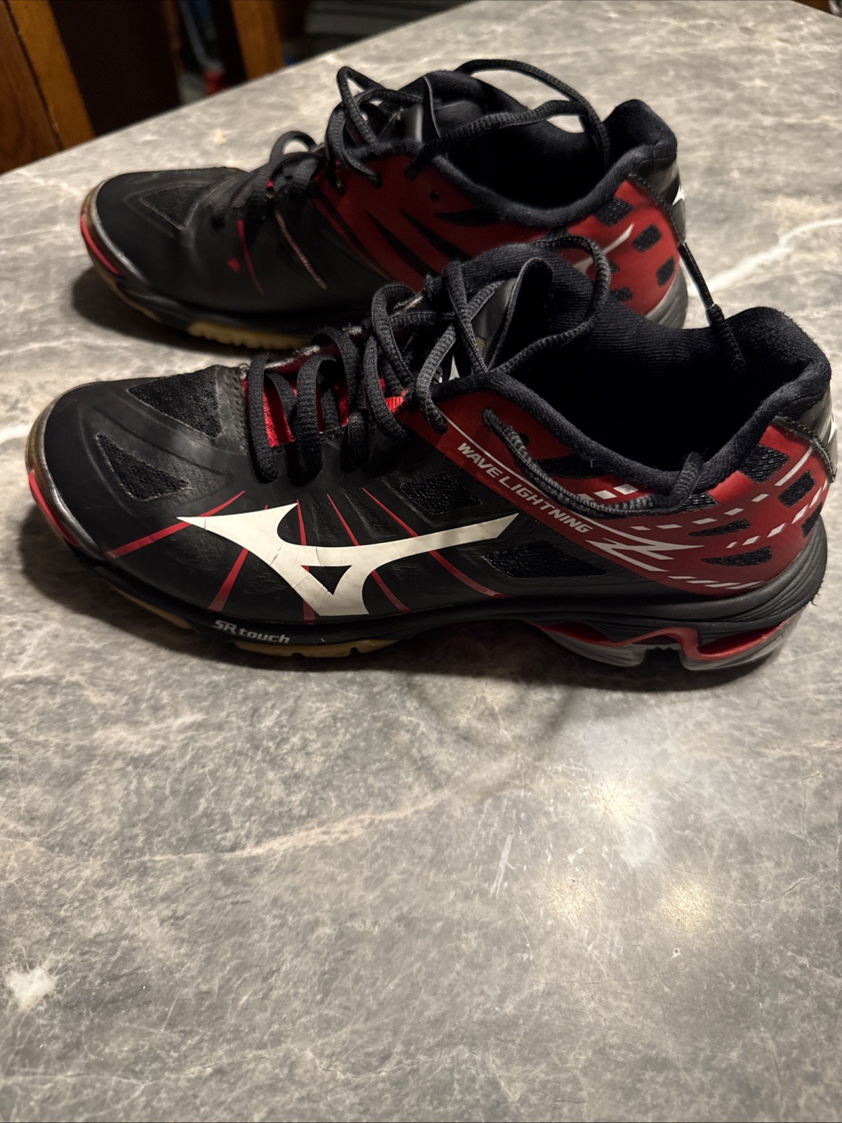 Mizuno Wave Lightning Z3 Womens Black/Red Volleyball Court Shoes Size W 7.5