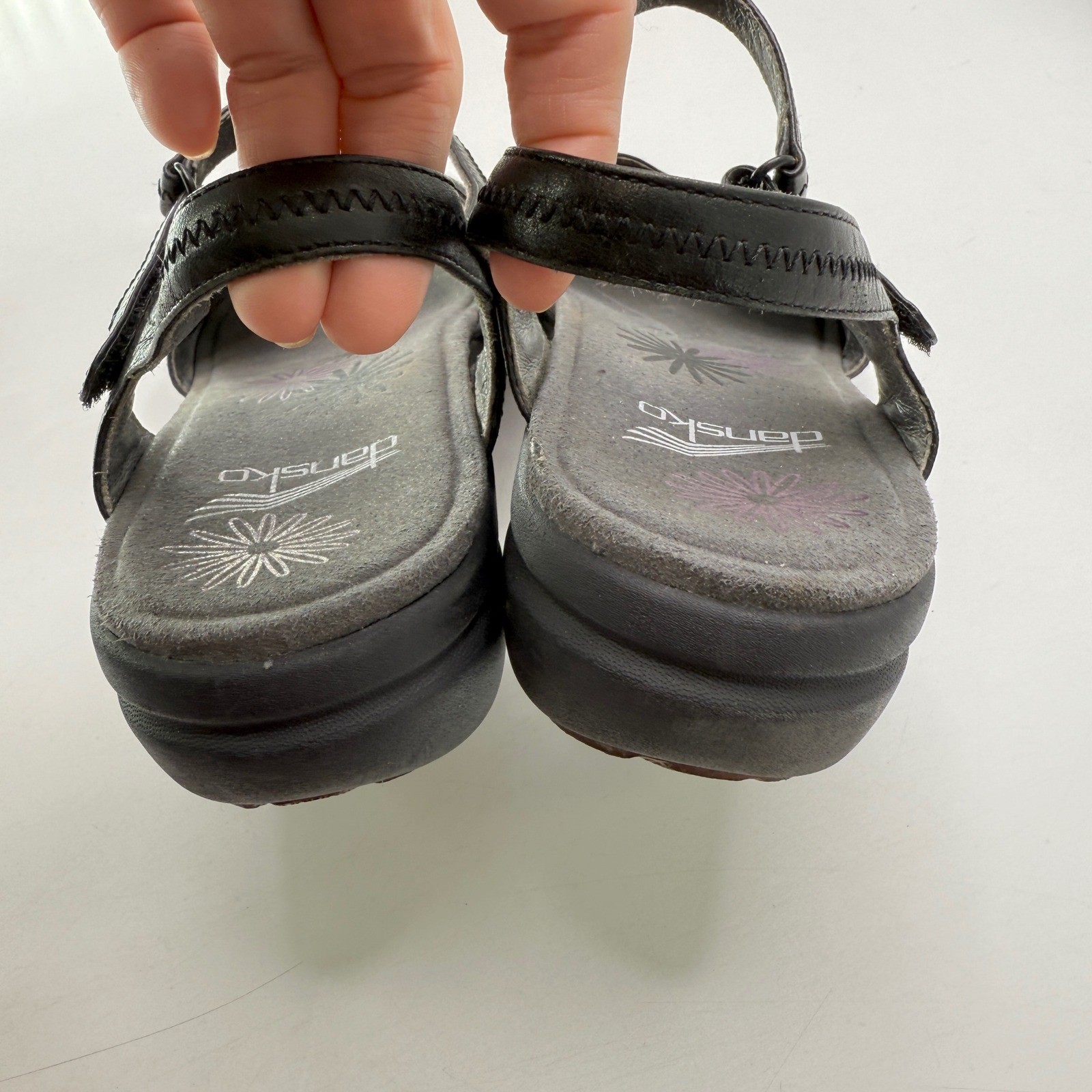Dansko Black Leather Comfort Wedge Strap Sandals Women Size 41 EU