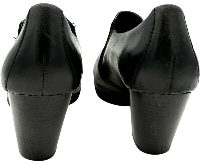 born concepts women’s B0C BC3614 Black Leather 2.5 in heel booties size 8
