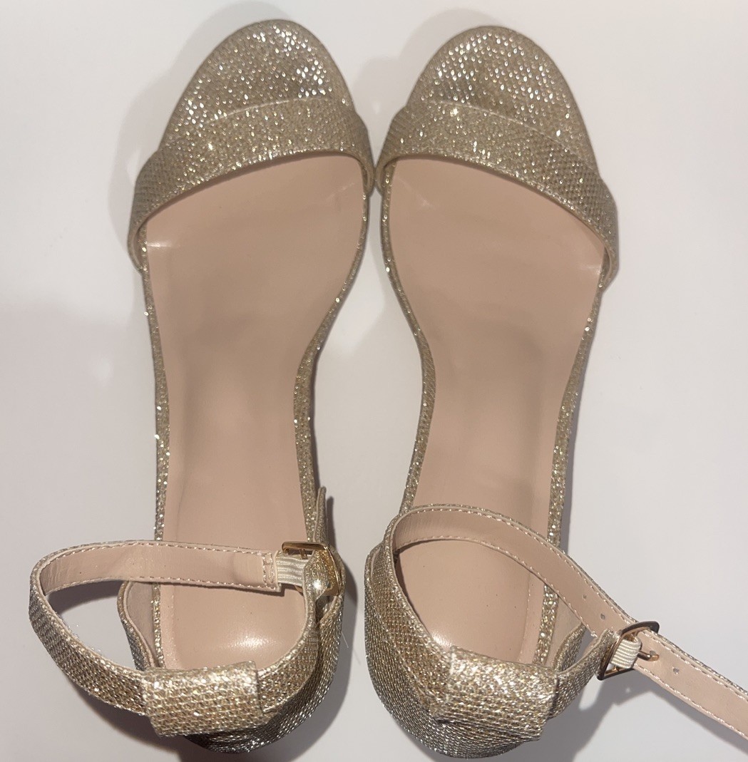 Azazie Gold Glitter Block Heel Sandals Size 38 Prom Wedding Formal Heel US 7.5/8