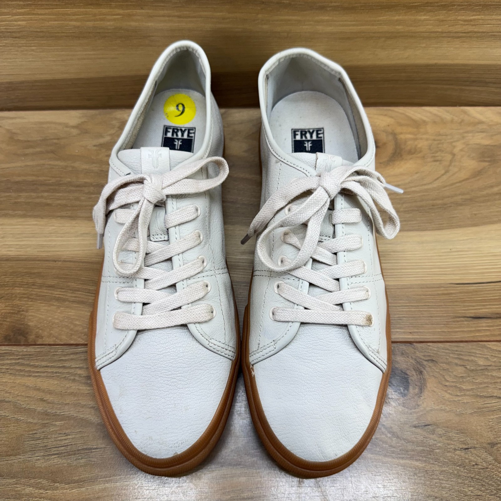 FRYE Gia Low Lace Up Sneakers Womens 9 M Cream Leather Casual Travel Boho Walk