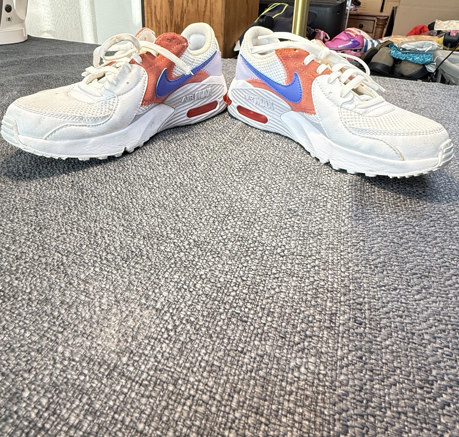 Nike Air Max Excee Pure Violet Magic Ember Low Top Lace-Up Mesh Sneakers