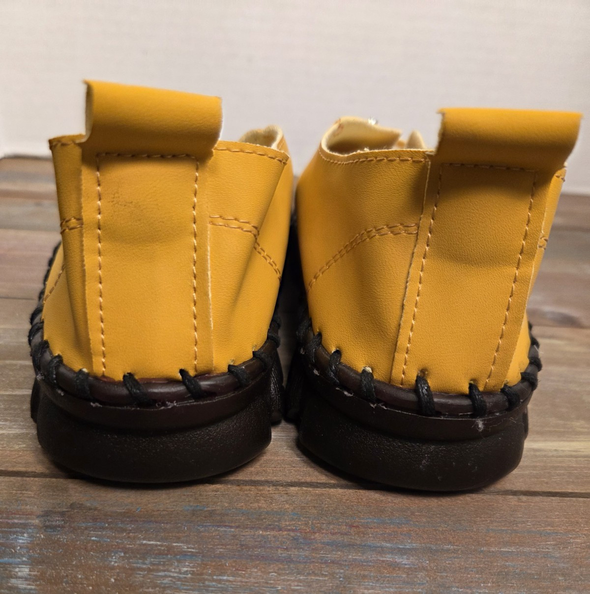 Oyedens Women’s US 10/EU41 Yellow Fashion Sneakers Casual Vegan Leather Lug
