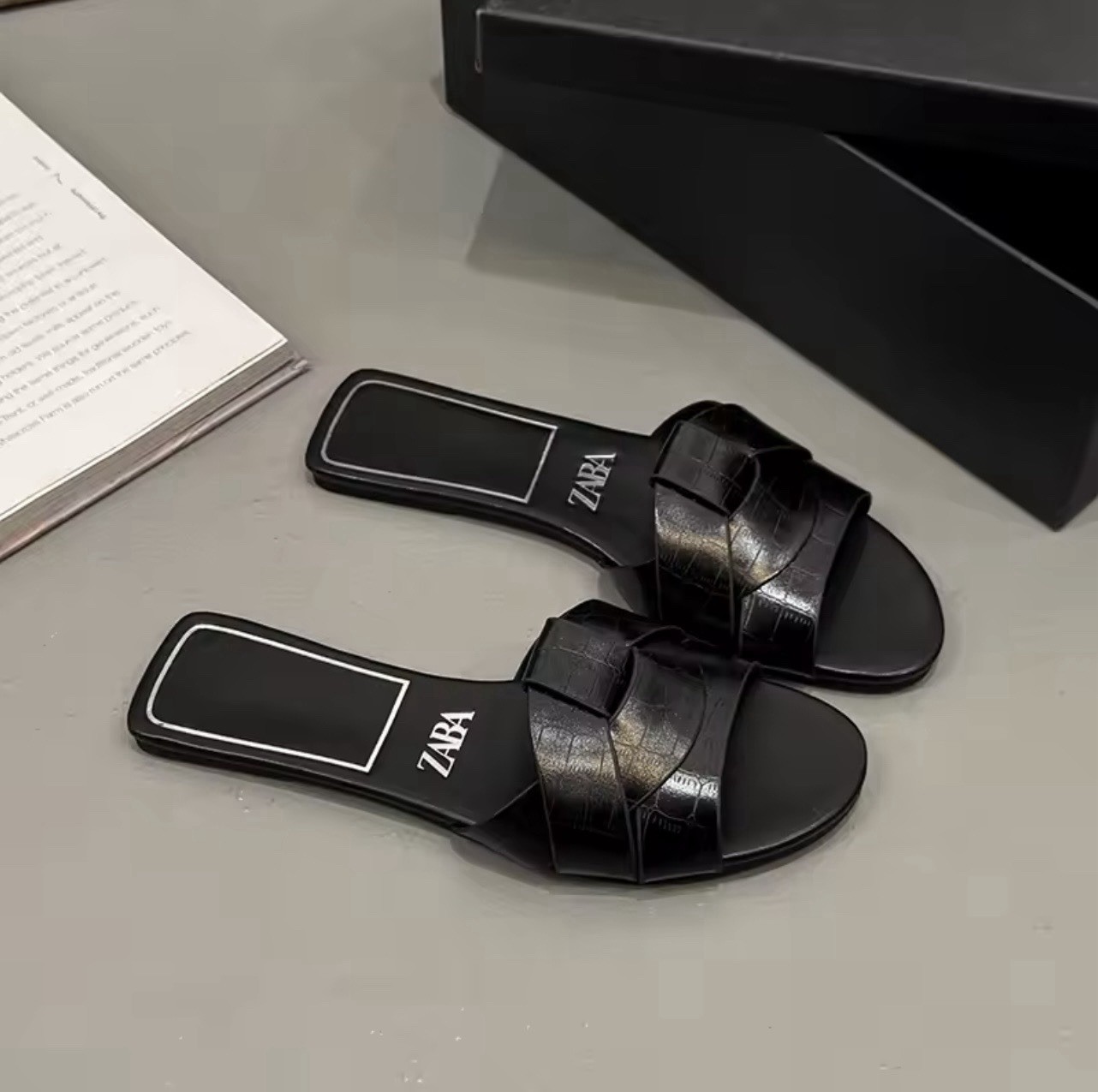 ZARA Women’s Black Slide Sandals Size 5.5 Plastic Slip-On Flat Open Toe Solid