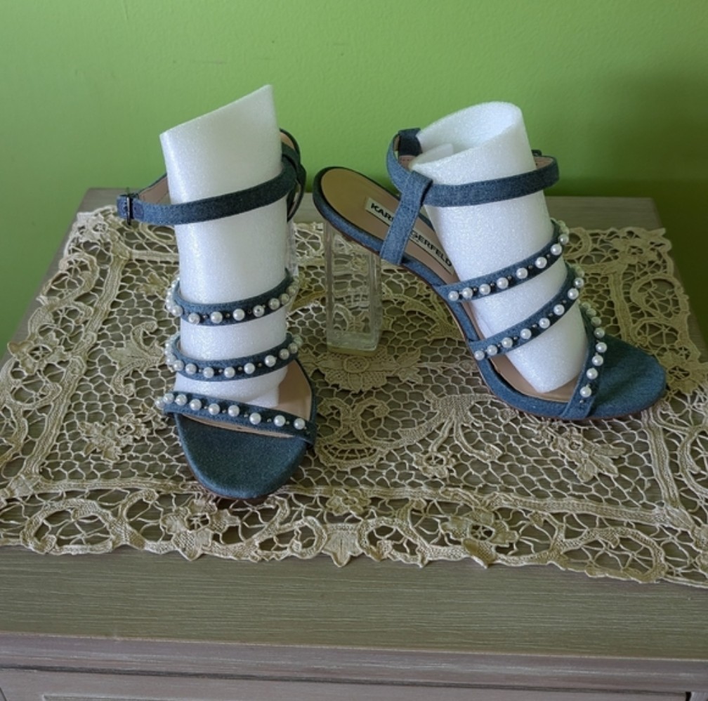Jean Fabric Sandal Plastic Fiber 3″ High Heels With Pearls On It Size 7