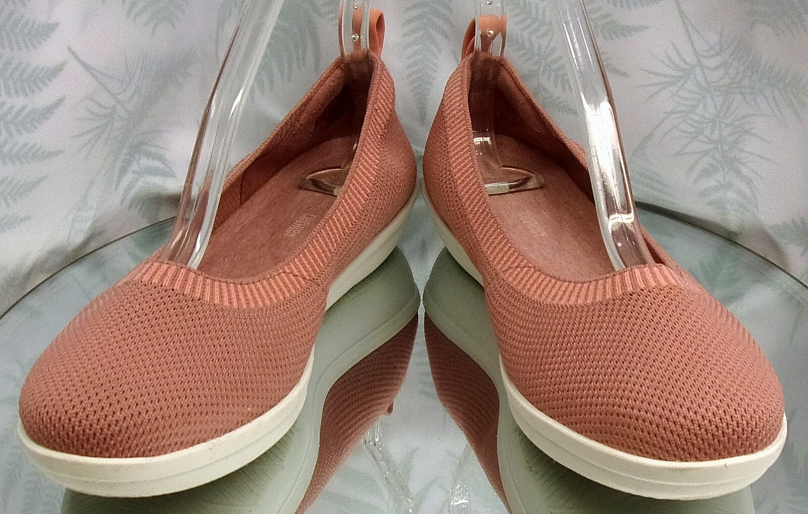 CLARKS ARLA PAIGE PINK KNIT FABRIC LOAFERS SLIP ONS COMFORT SHOES WOMENS SZ 8 M