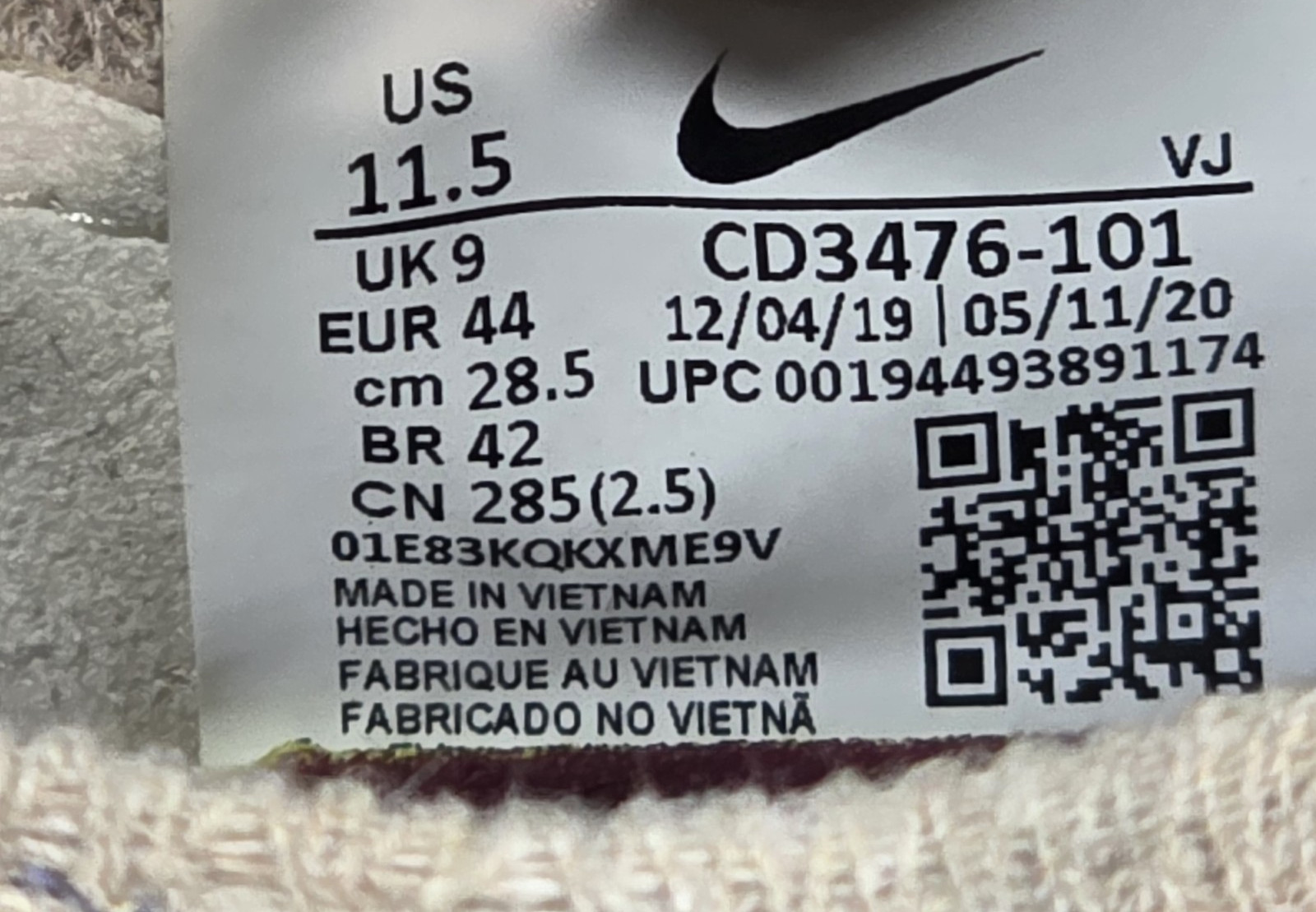 Nike Space Hippie 04 Womens 11.5 Beige Multicolor Athletic Sneakers Shoe CD3476