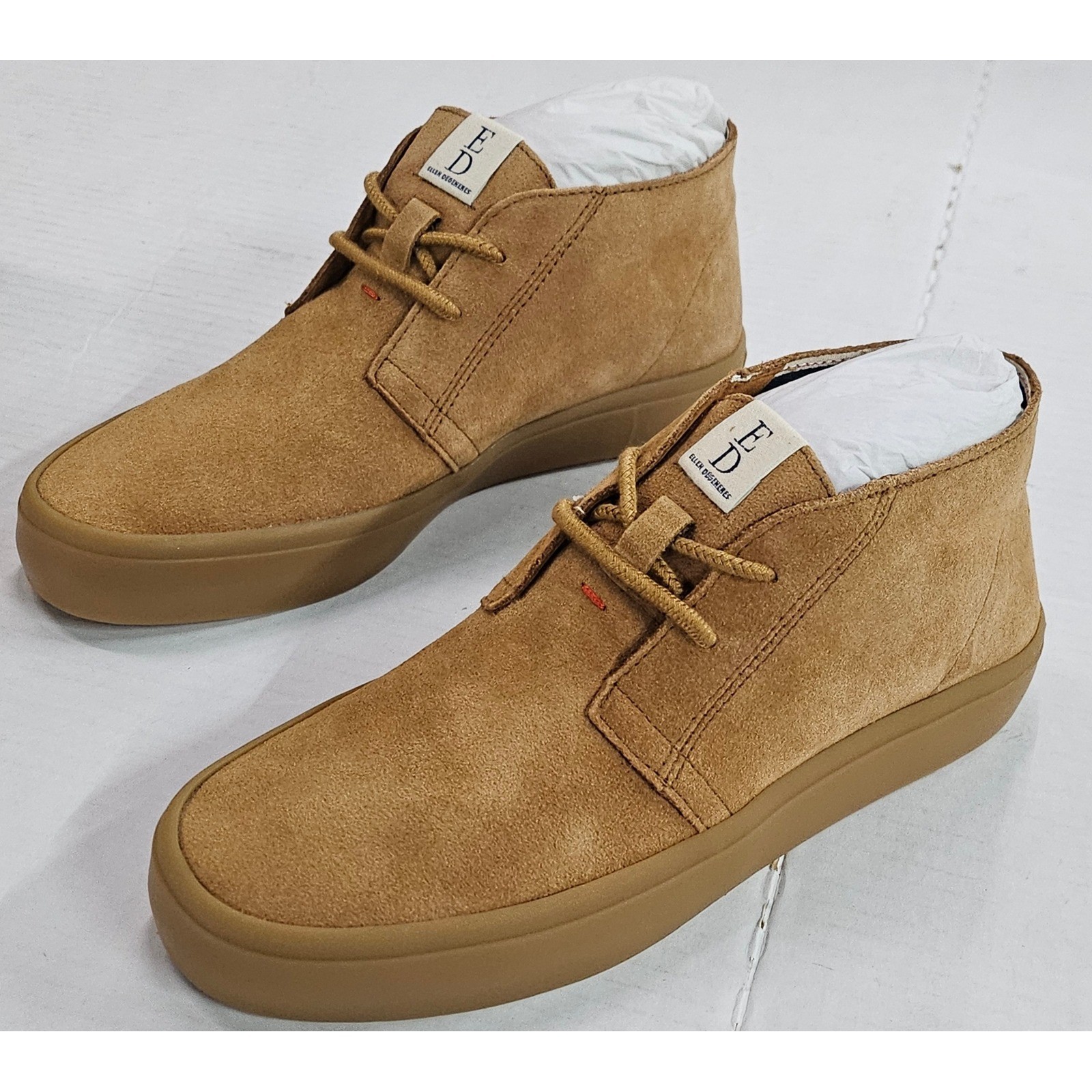 ED Ellen DeGeneres Dax Honey Bucato Suede Chukka Boots Womens 5.5M EDA-DAX New
