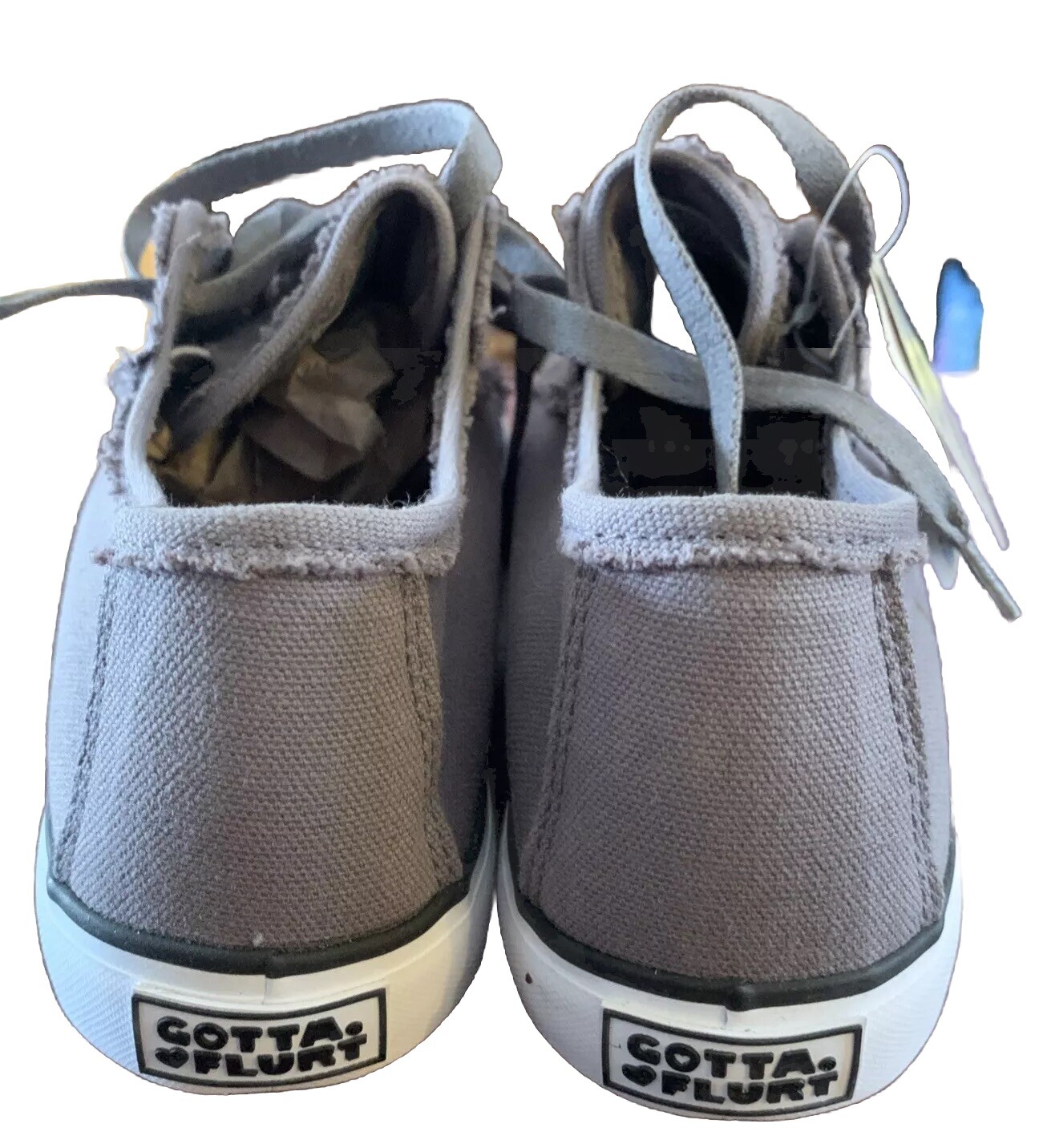 Gotta Flurt Women’s Size 9.5 Grey &White Solid Color Cap Toe New Sneakers