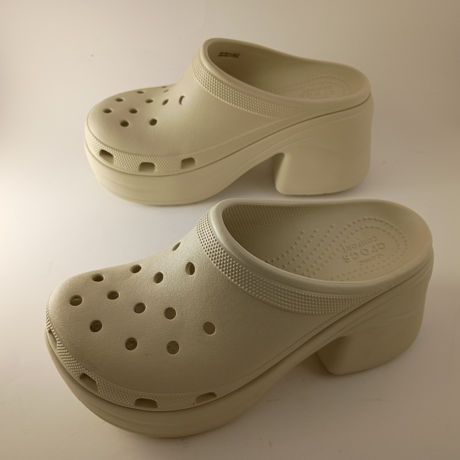 Crocs Siren Clog Platform Slip On Beige Tan High Heel Sandal Men 7 Womens 9