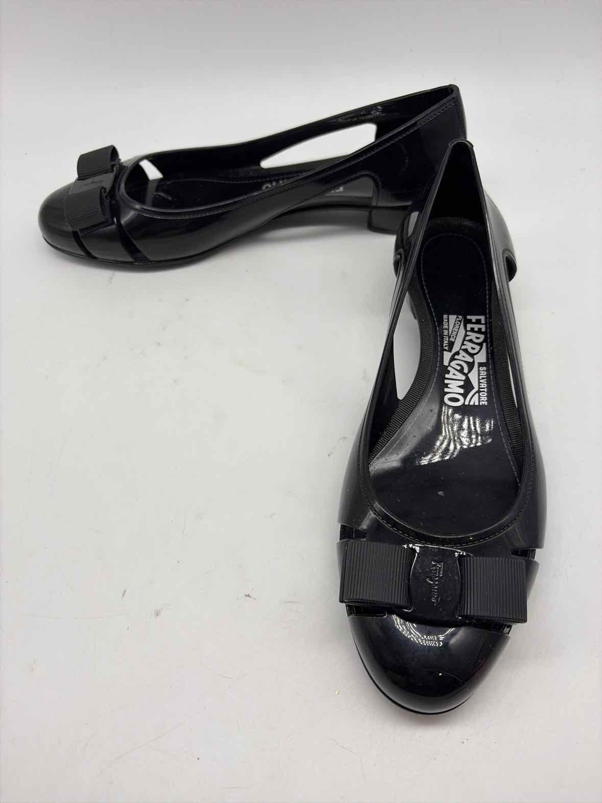 Salvatore Ferragamo Black Size 8 Ballet Flats