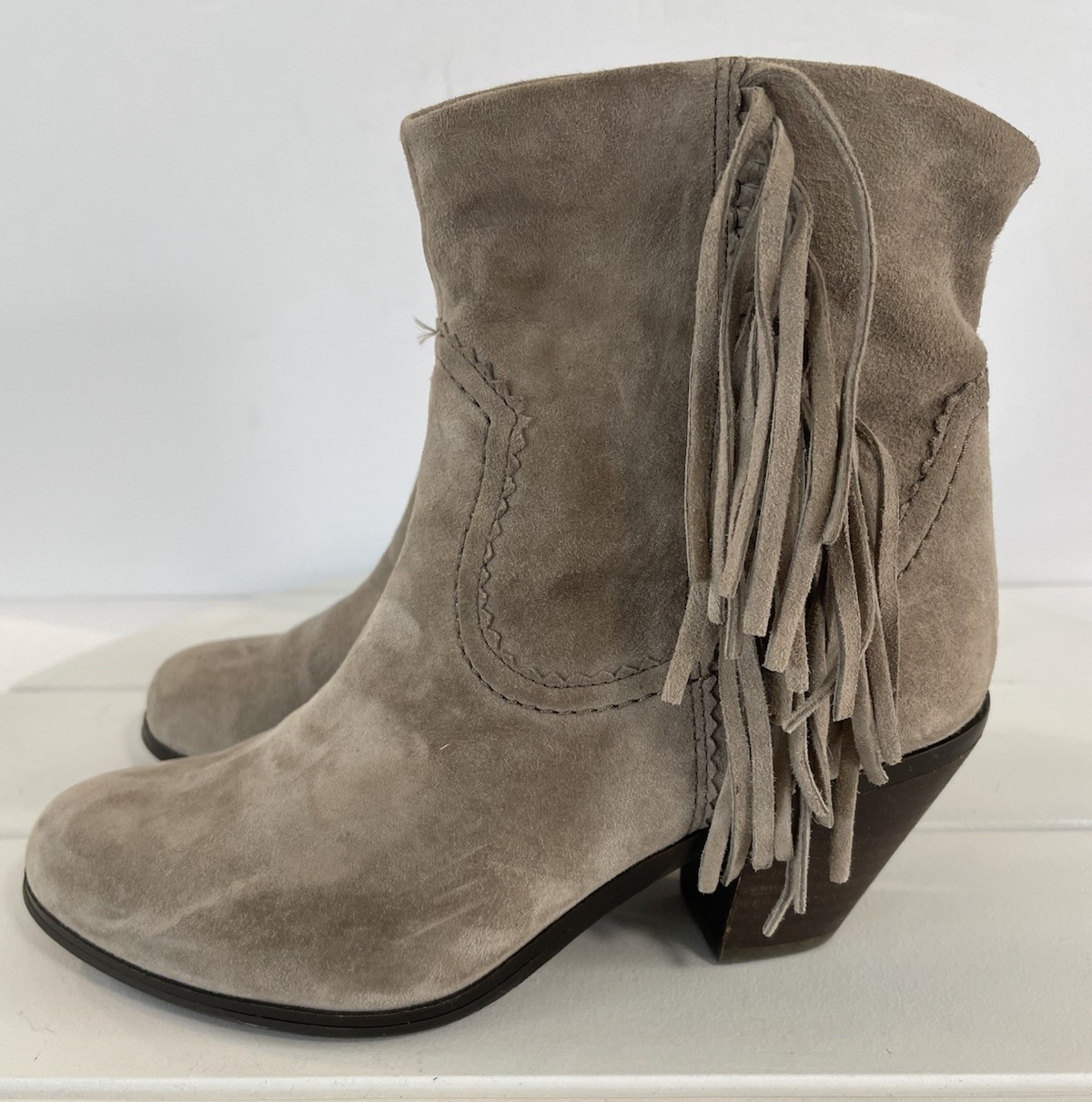 SAM EDELMAN Louie Gray Suede Fringe Ankle Boot Western Zip-up Cowgirl Womens 7 M