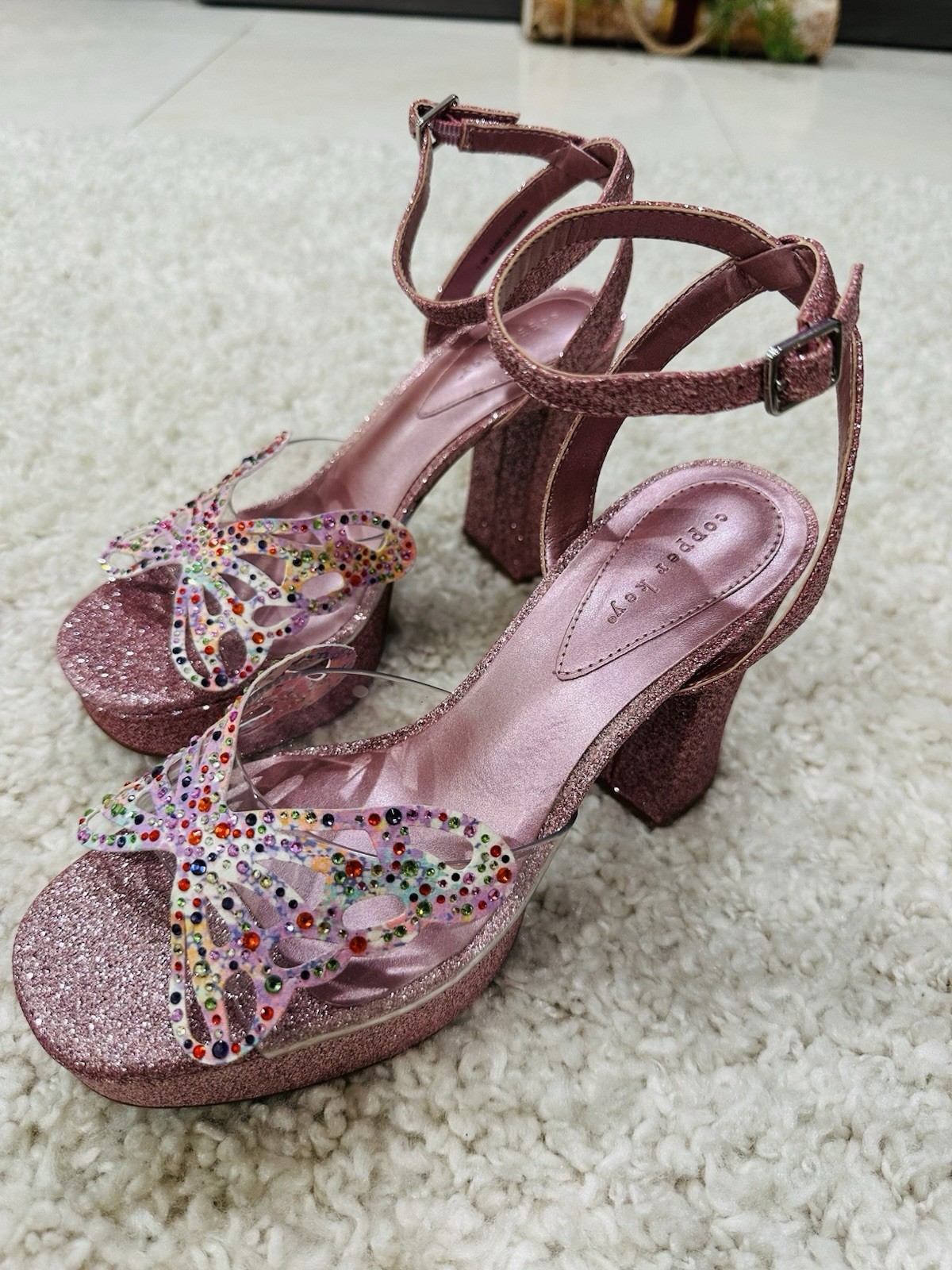 New Women’s Pink Glitter Platform Sandals with Rhinestone Butterfly size 7.5