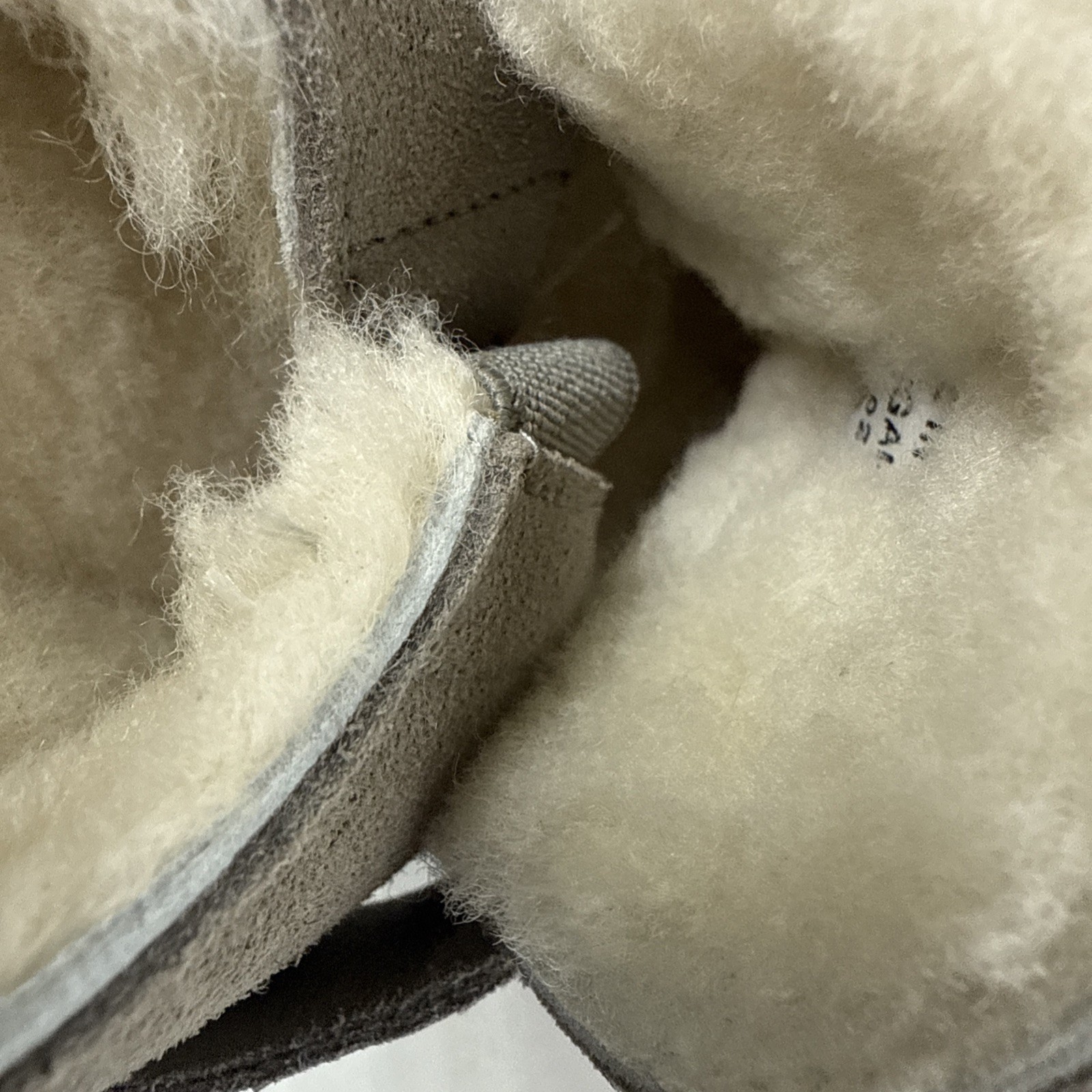 Birkenstock BUCKLEY Shearling Suede STONE COIN Clog Narrow Size 38 – US 7 L – M5