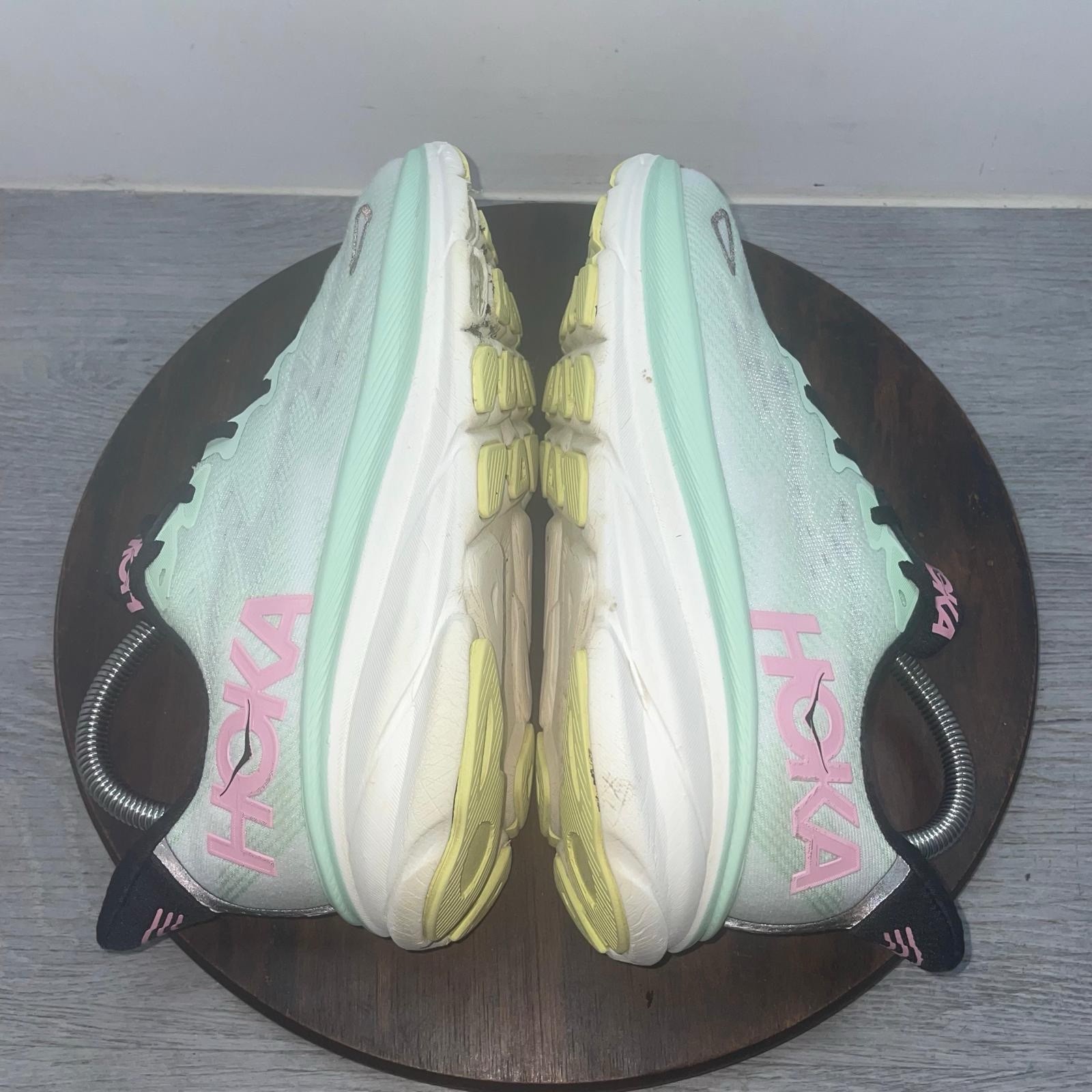 Hoka Clifton 9 Shoes Womens 8 Medium B Mint Fluorite Snow Melt 1127896 MNW